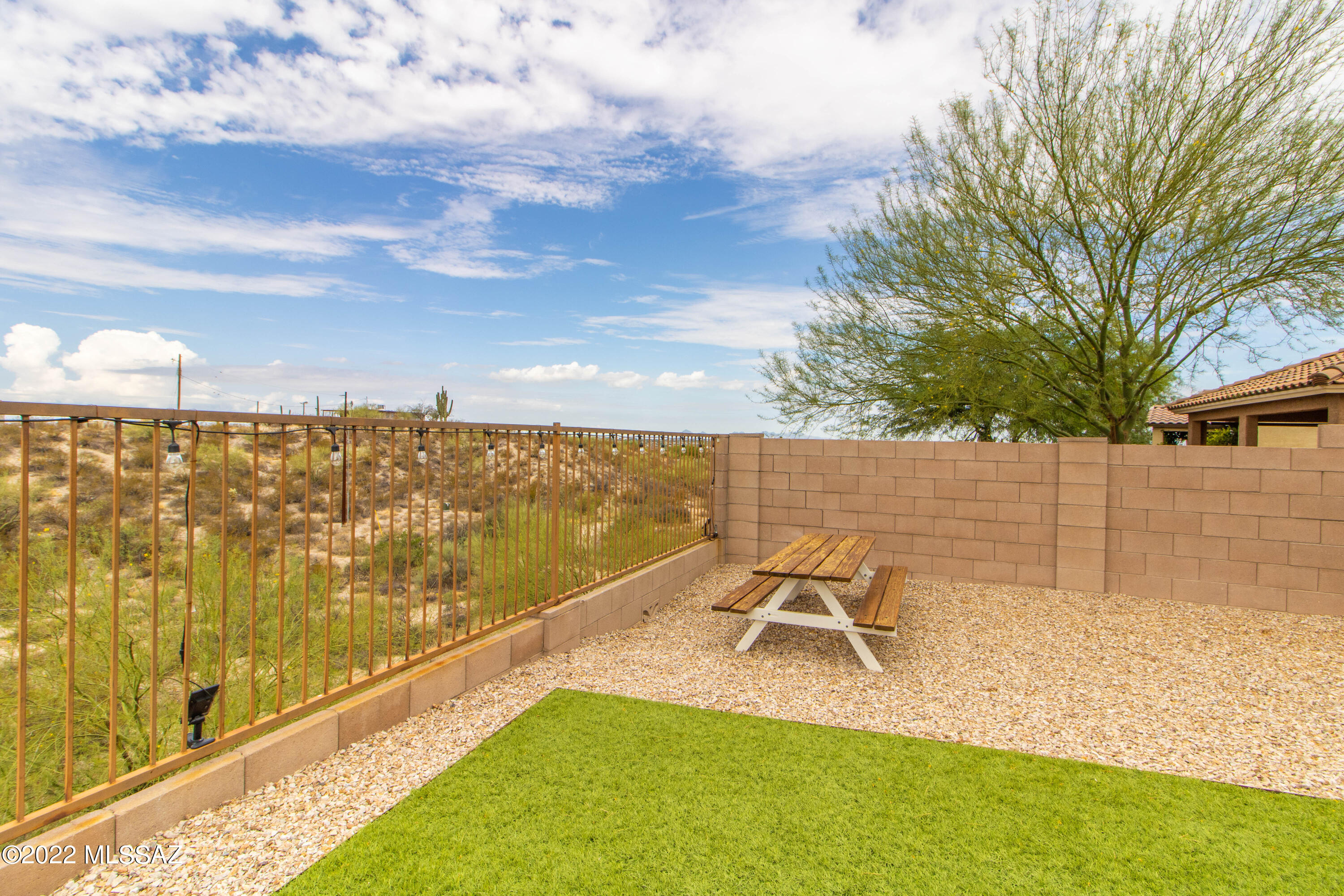 La Cima Esplendora - Residential
