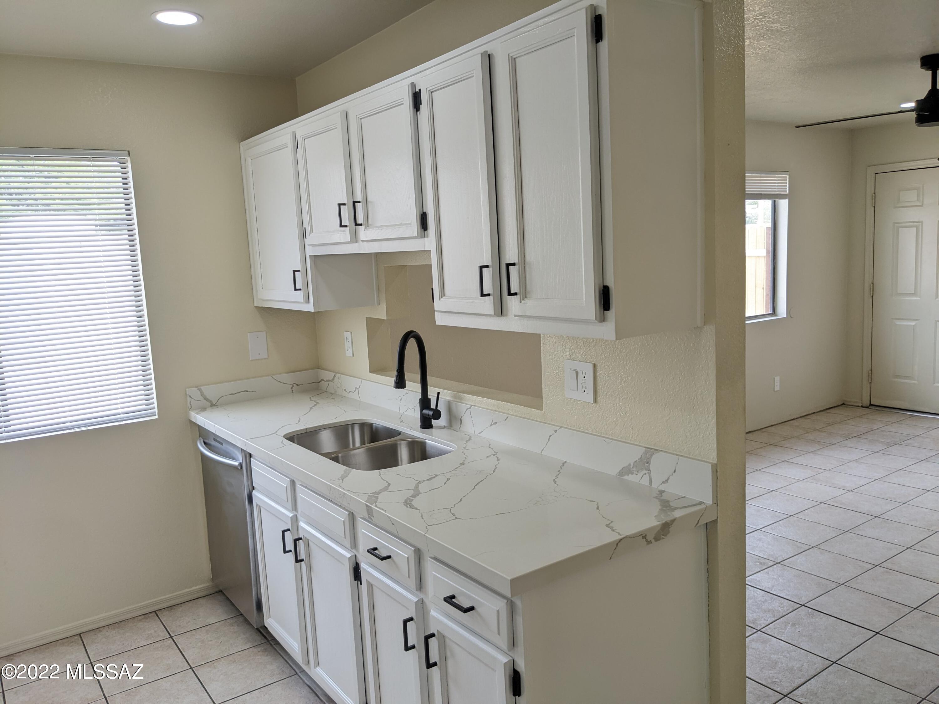 Bronx Park Addition - Residential Income