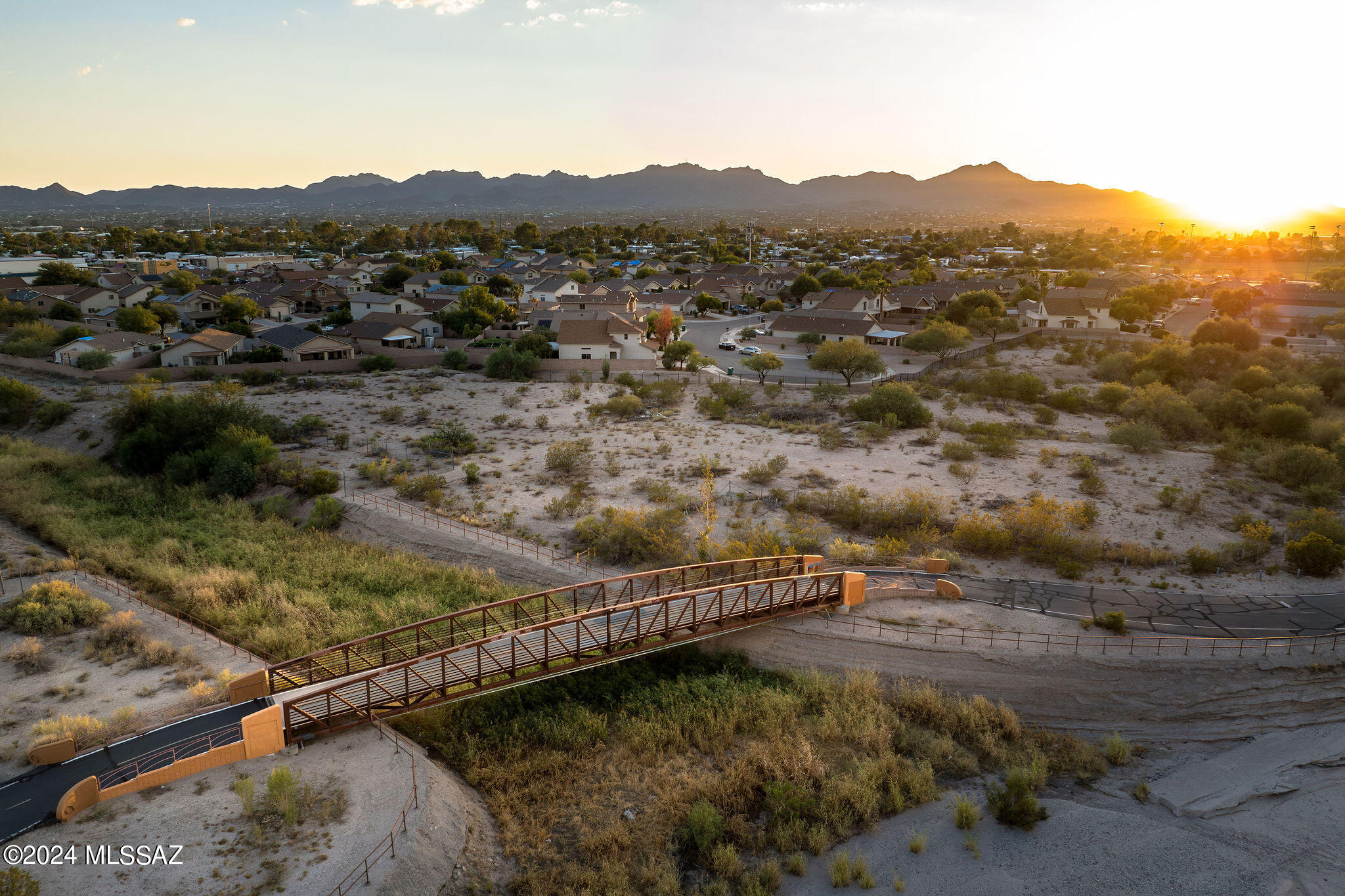Rillito At La Cholla (1-133) - Residential