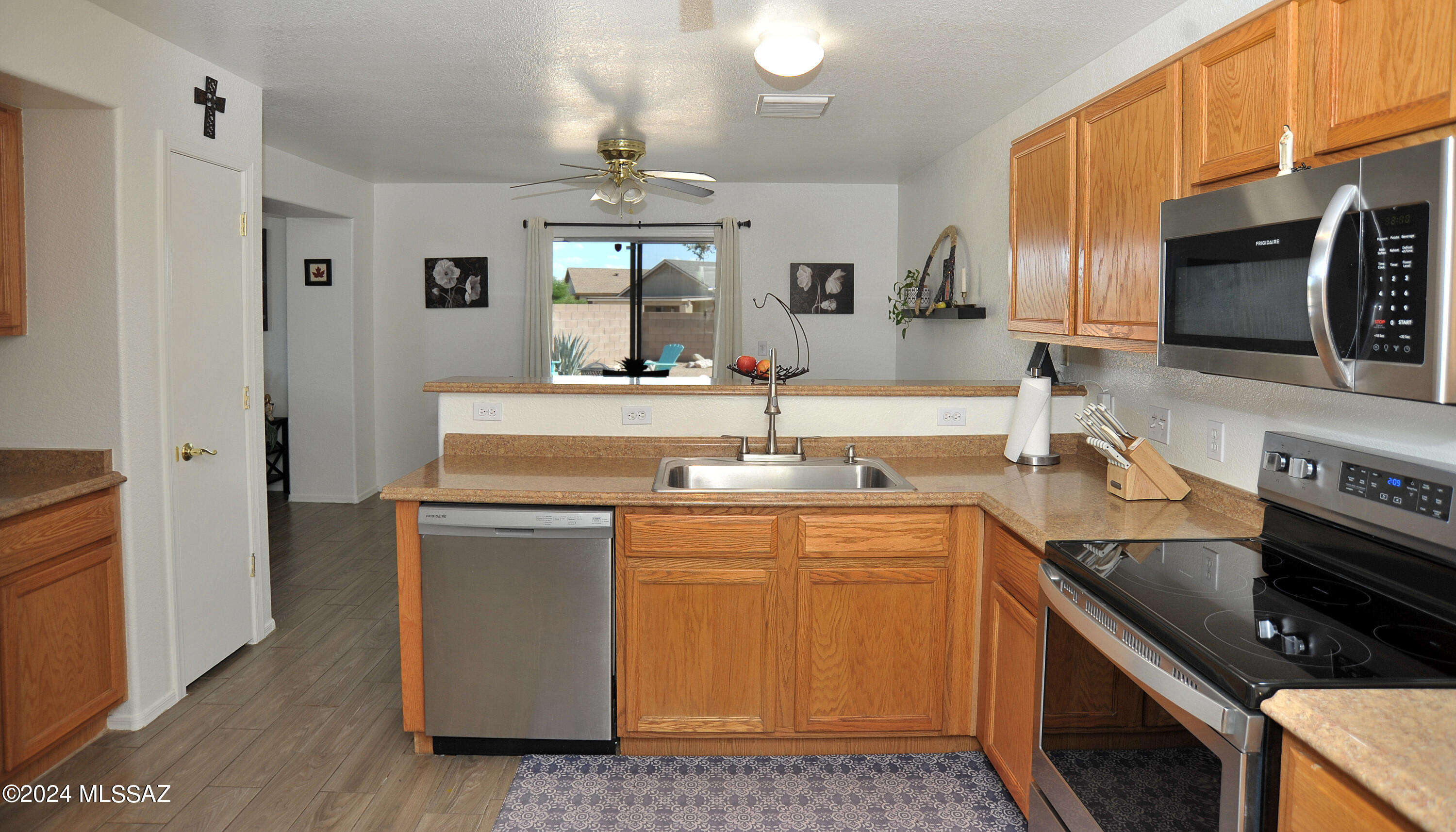 Rillito At La Cholla (1-133) - Residential
