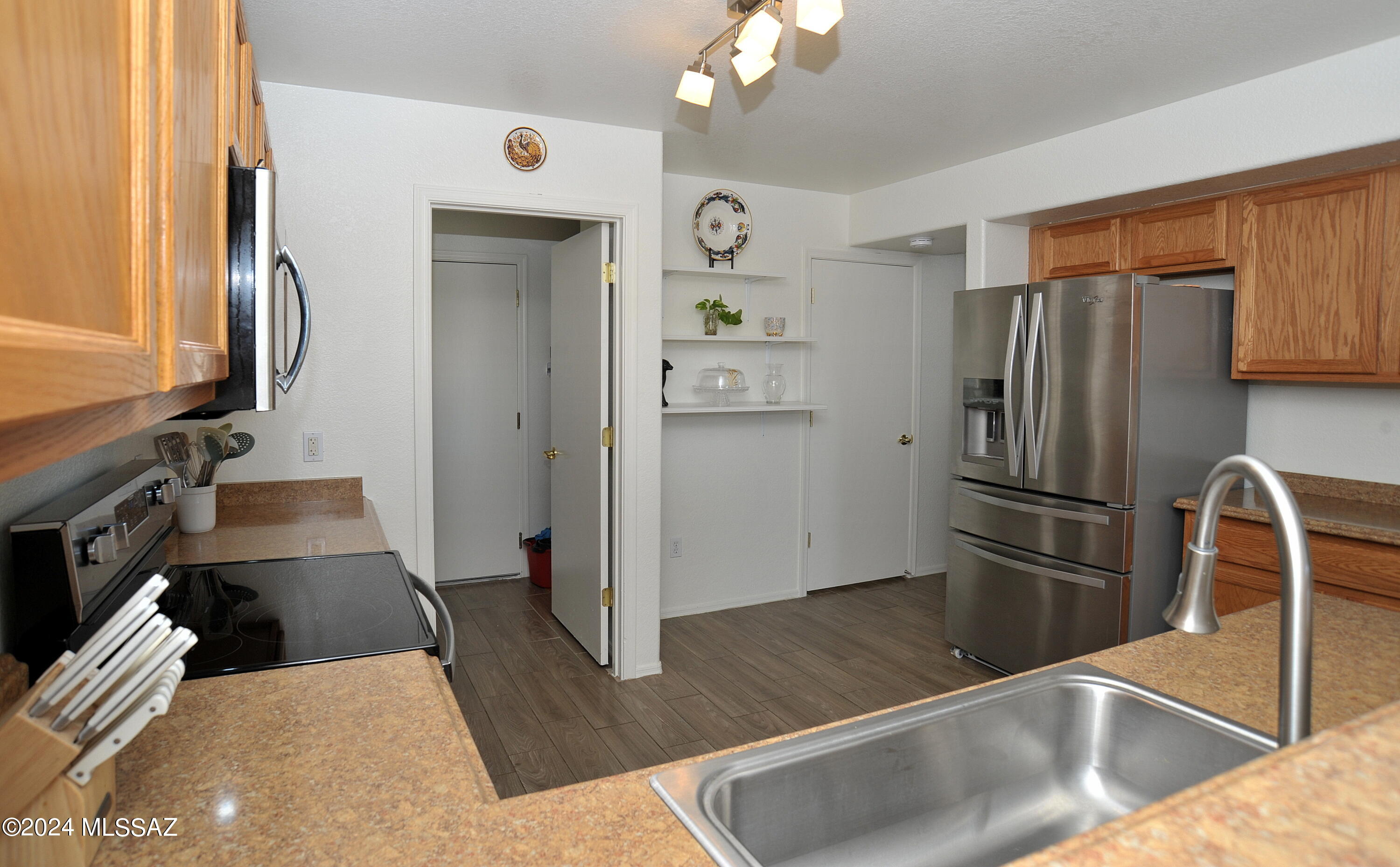 Rillito At La Cholla (1-133) - Residential