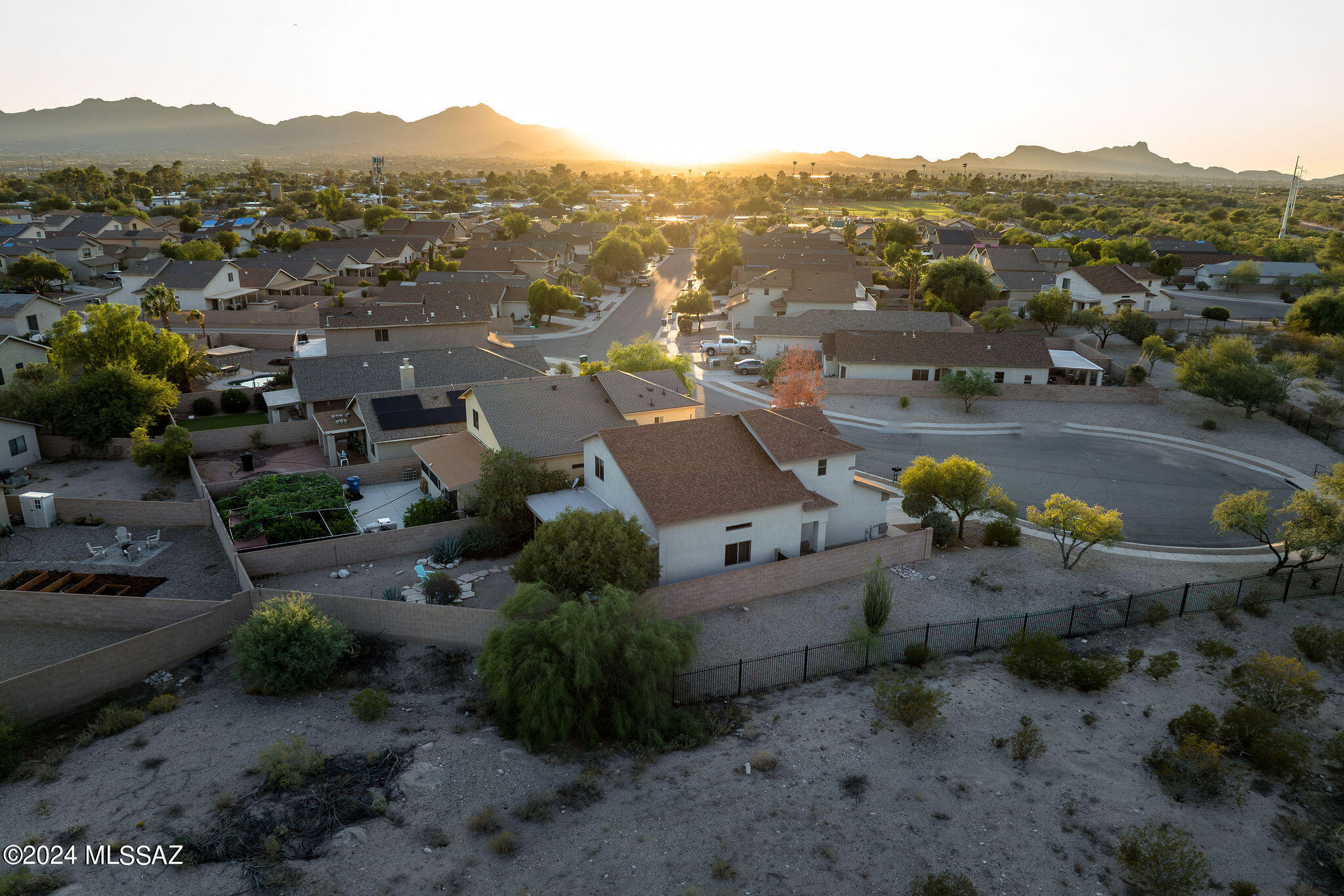 Rillito At La Cholla (1-133) - Residential