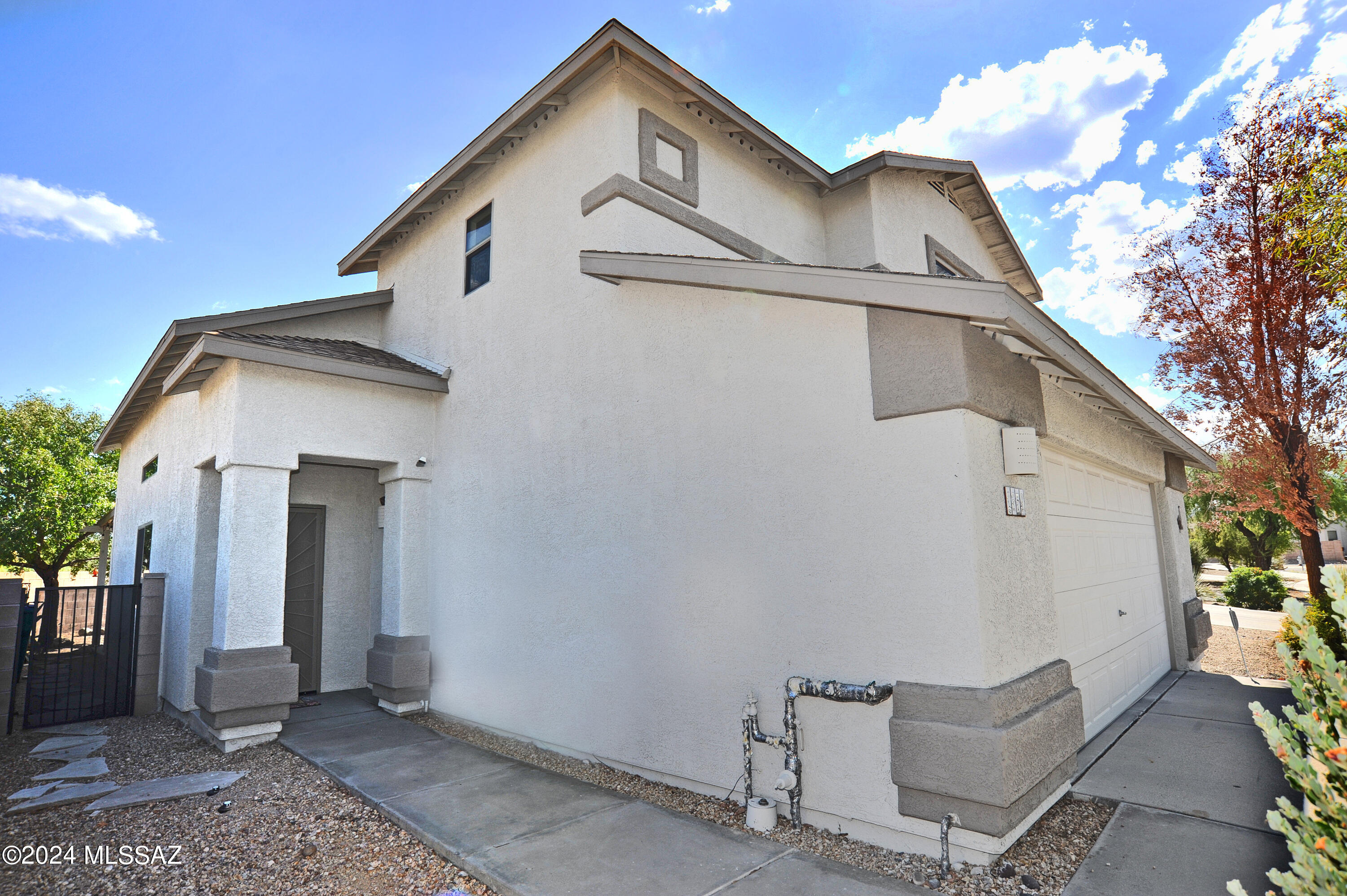 Rillito At La Cholla (1-133) - Residential