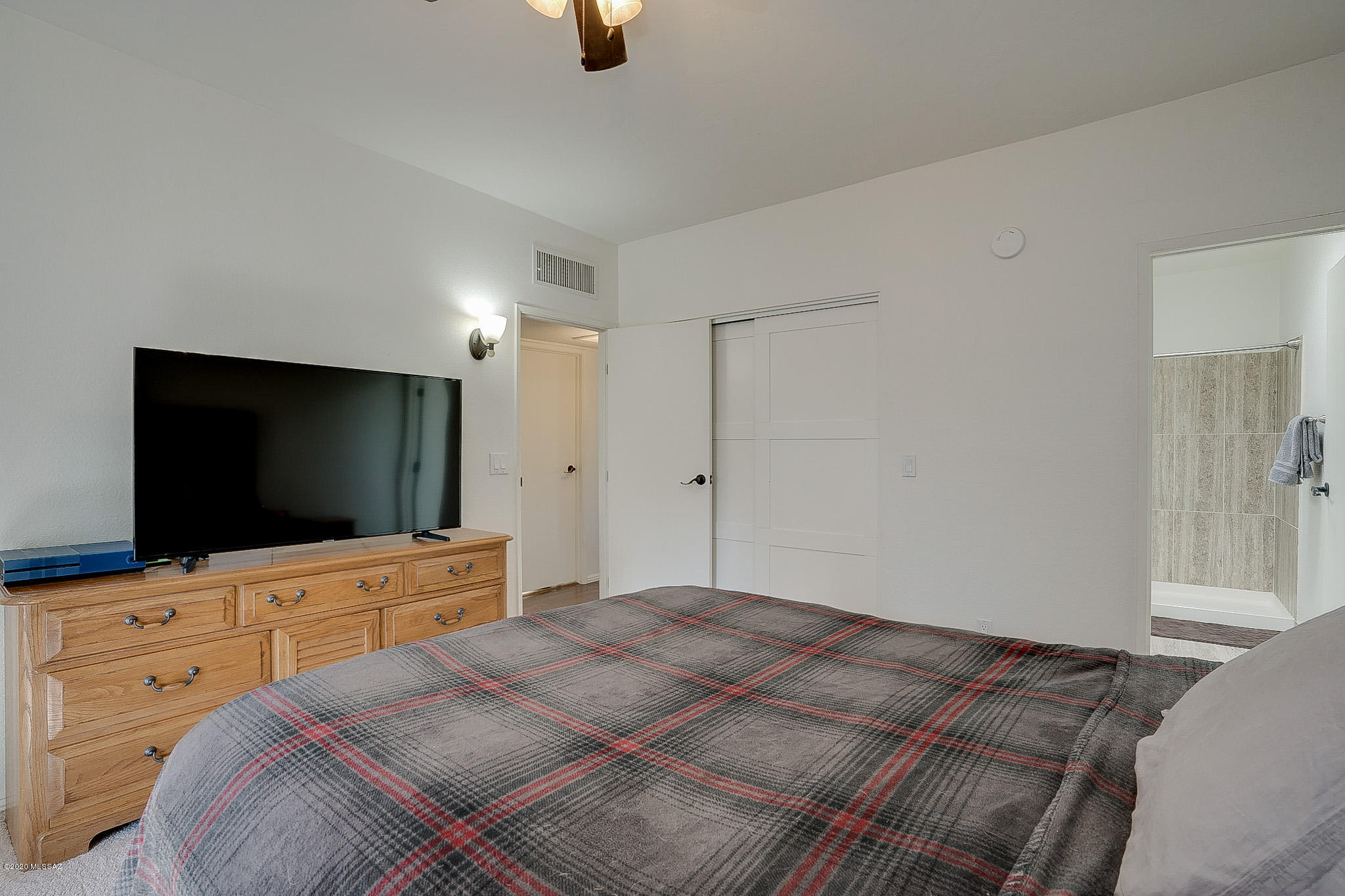 Rancho Sahuaro (1-33) - Residential