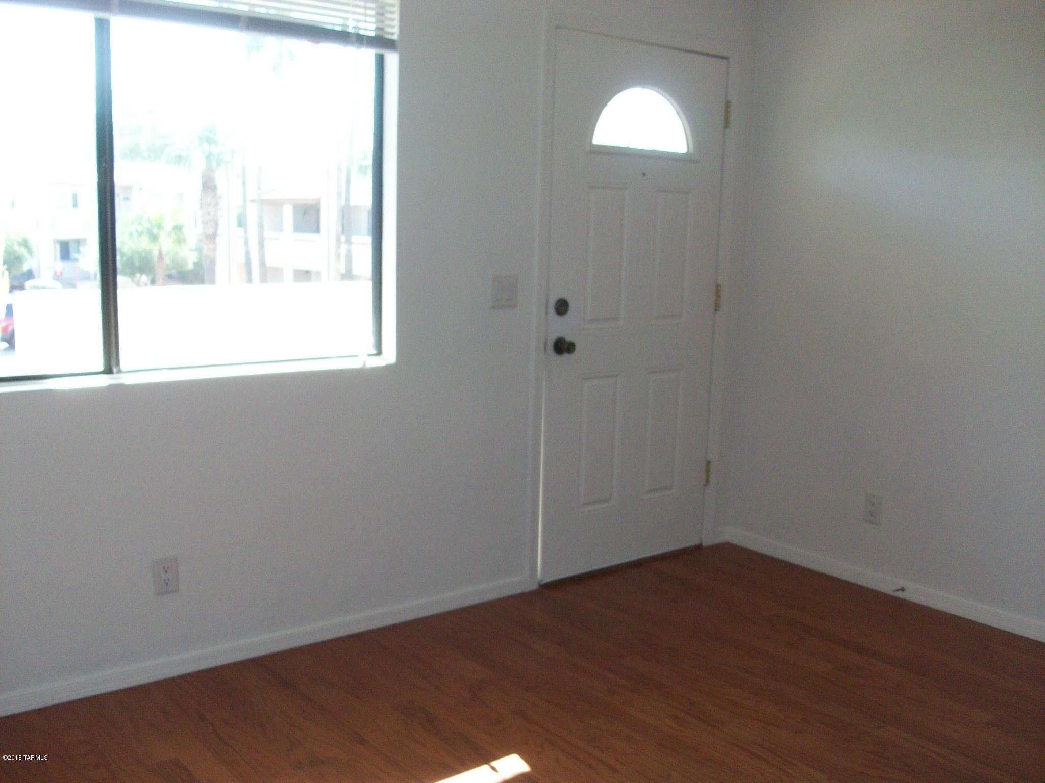 Sierra Madre Condos - Residential