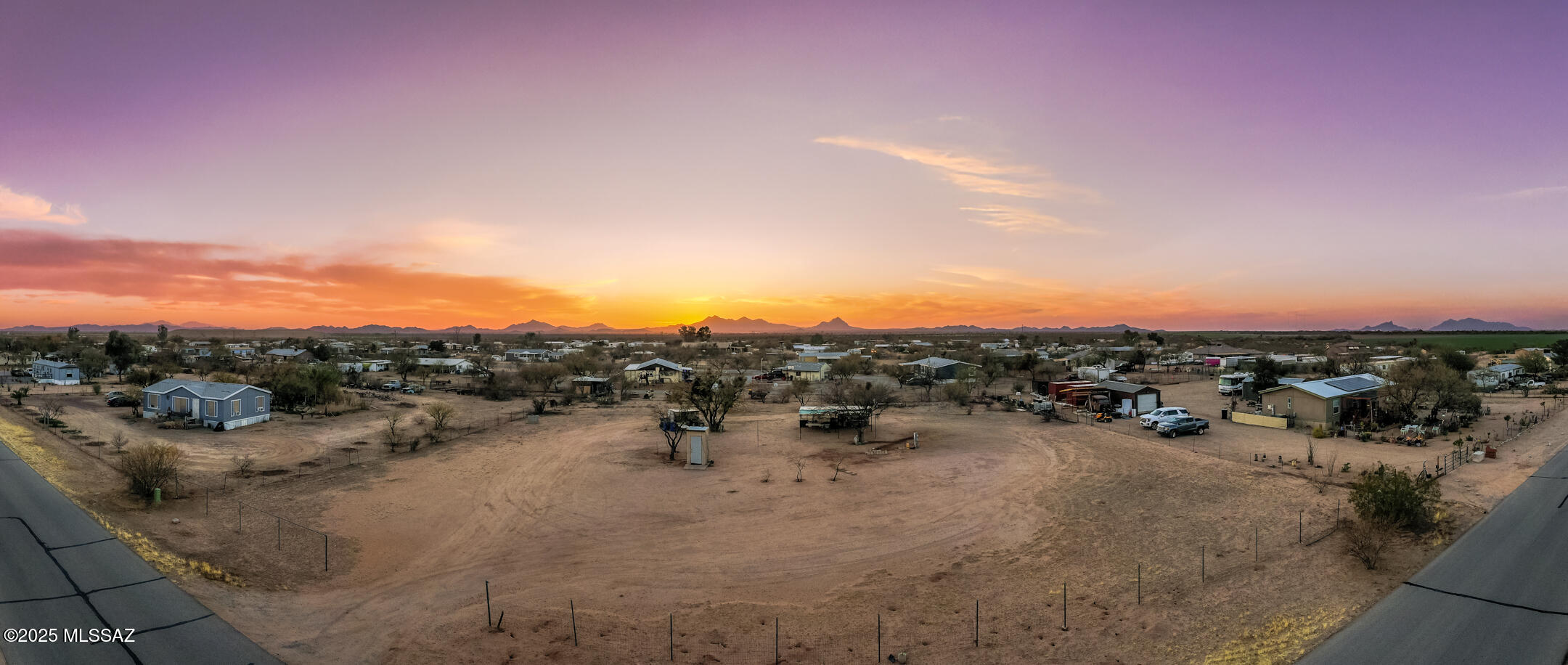 Discover the perfect opportunity to build your dream home on this spacious 1 acre lot in the growing community of Marana, AZ! This flat and usable land comes equipped with septic, water, and electric already on-site, making your building process even easier. Enjoy the freedom of space with plenty of room for a custom home, workshop, or even horses. Nestled in a peaceful setting with beautiful desert surroundings, yet conveniently located only 10 minutes away from I-10 for easy access to Tucson. Your next chapter starts here!