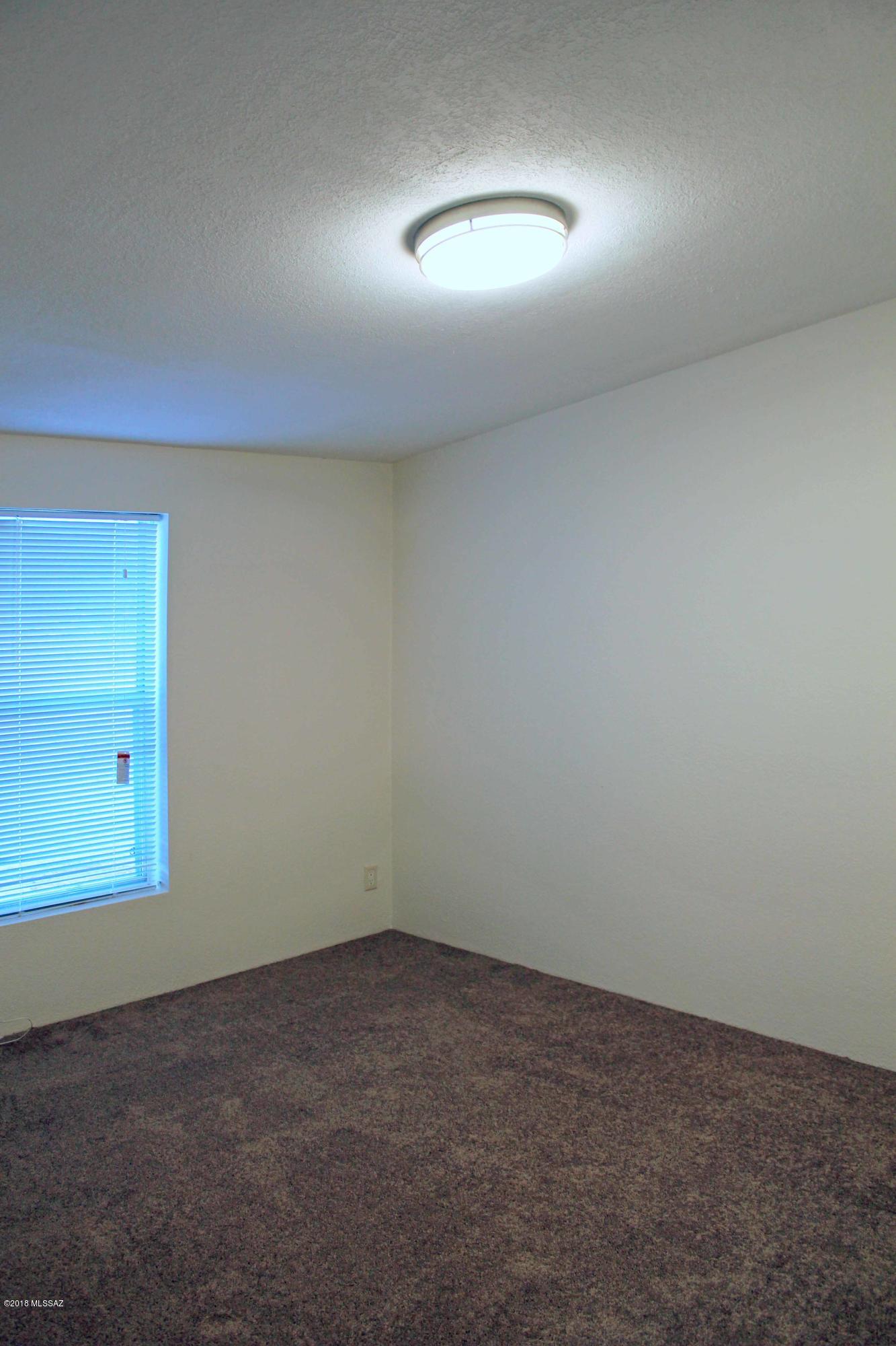 Unsubdivided - Residential