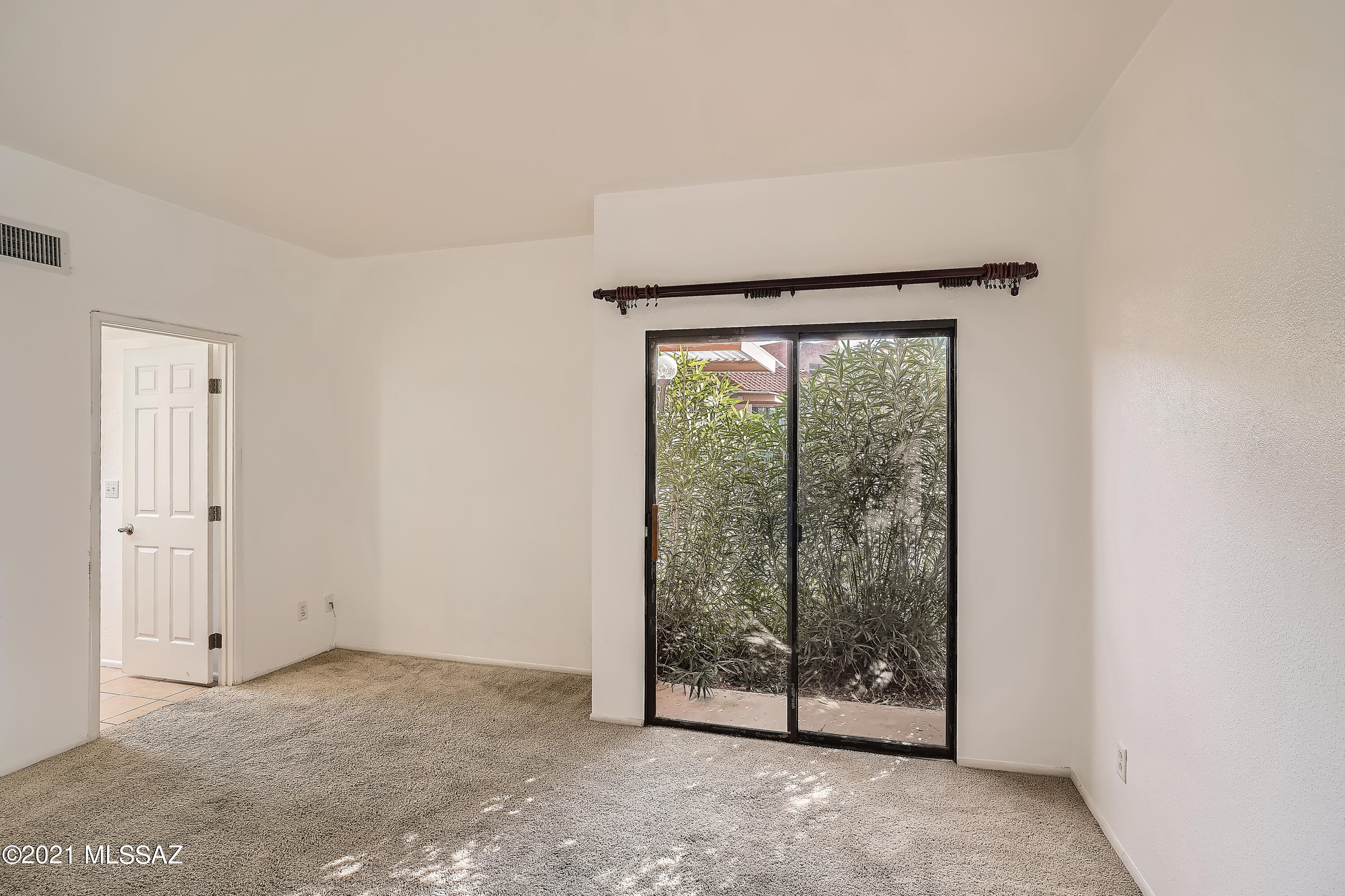 Ventana Vista Condominiums - Residential
