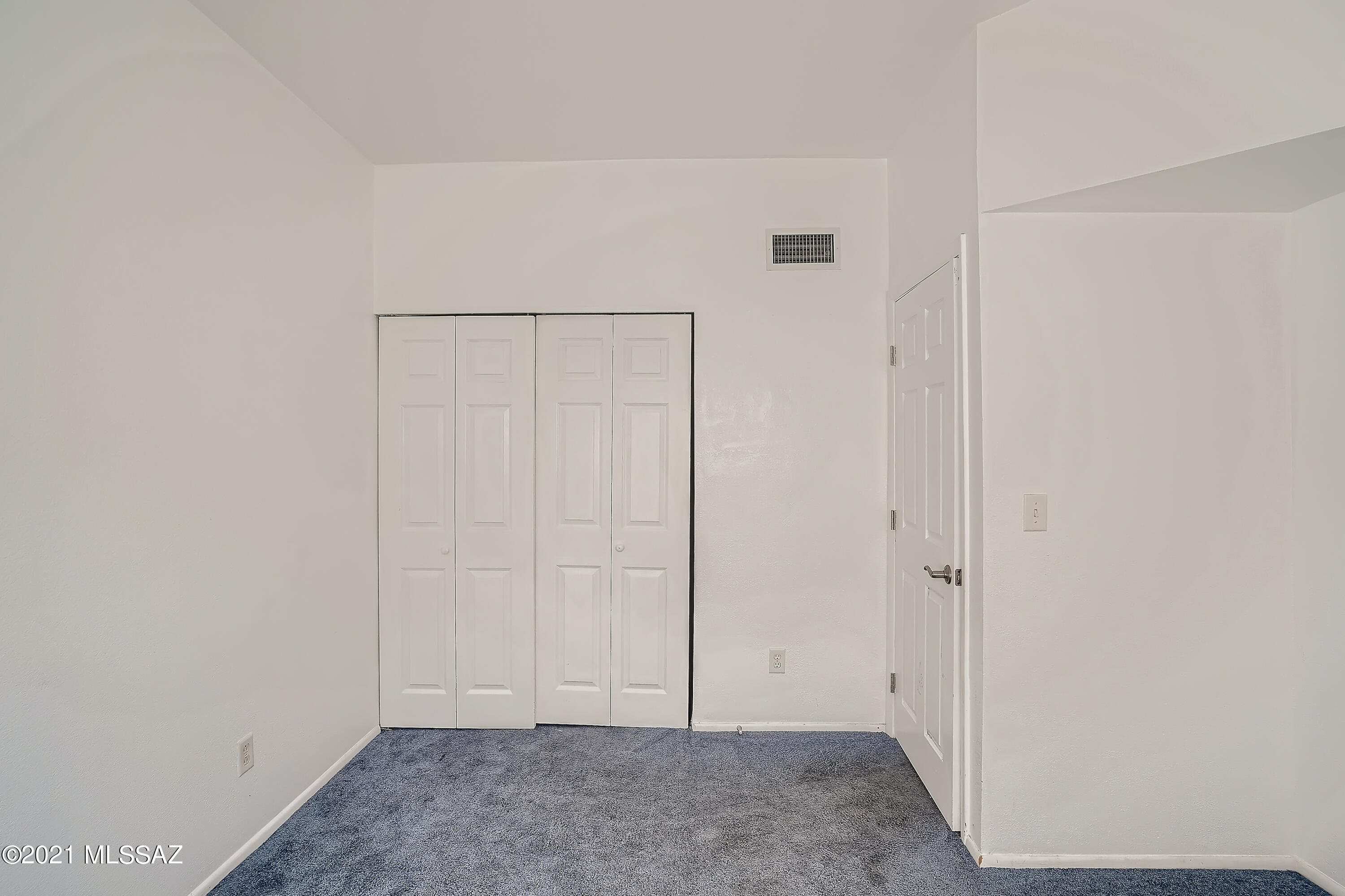 Ventana Vista Condominiums - Residential