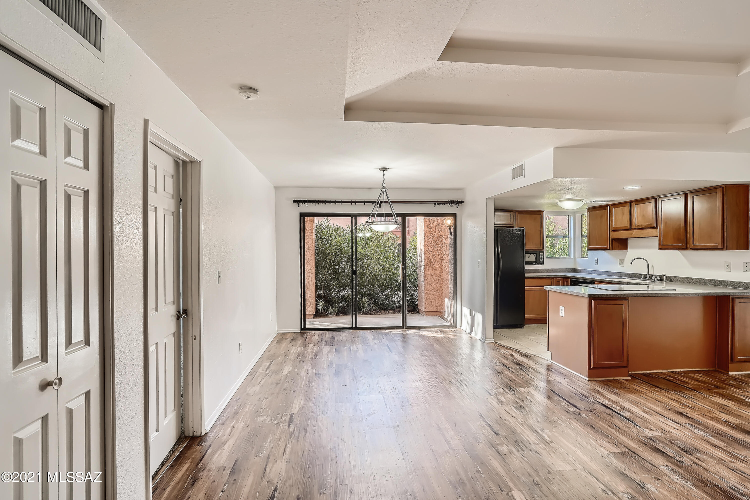 Ventana Vista Condominiums - Residential