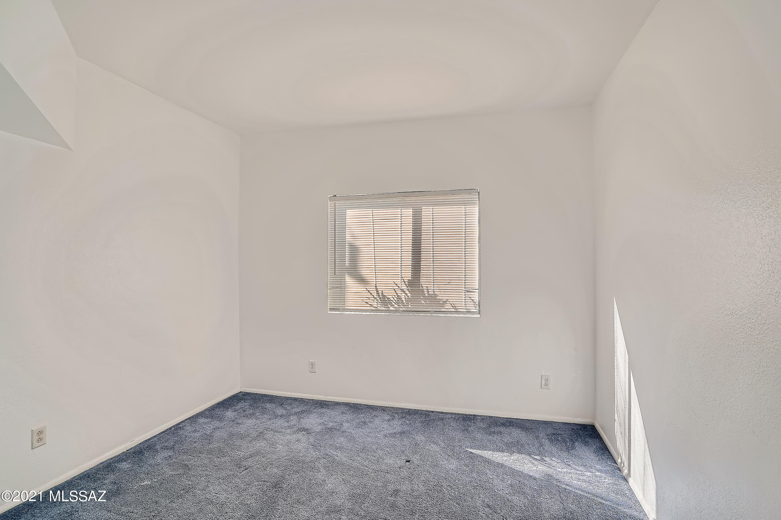 Ventana Vista Condominiums - Residential