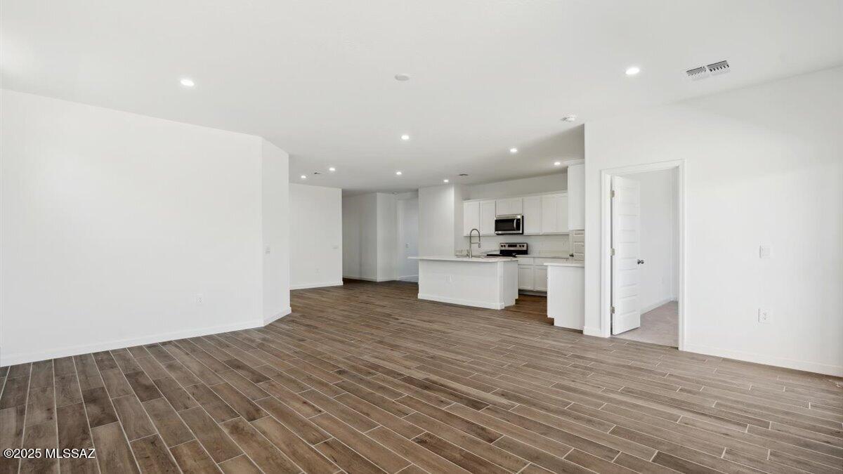 The Village at Barnett - Residential