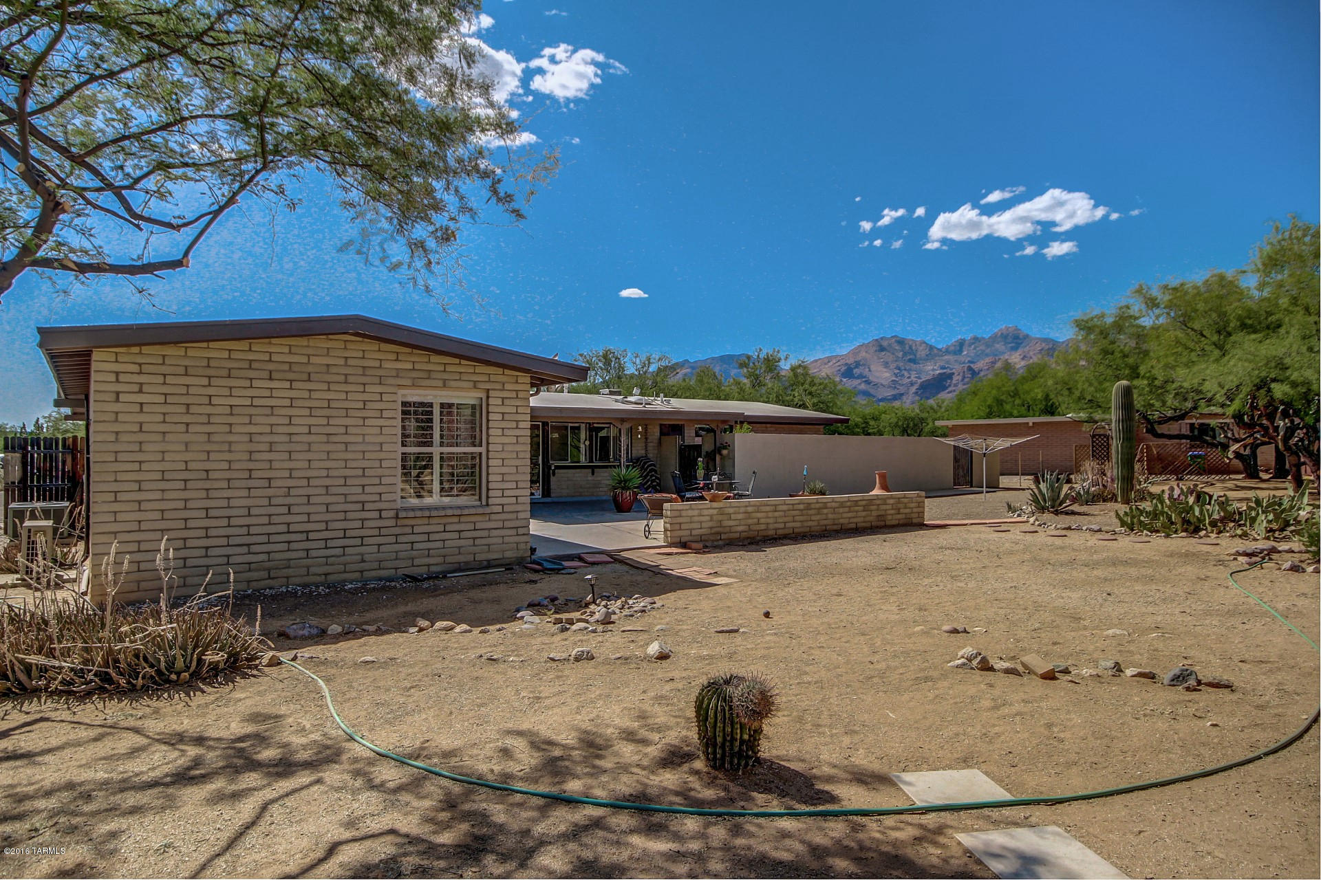 Rancho Sierra  (1-100) - Residential