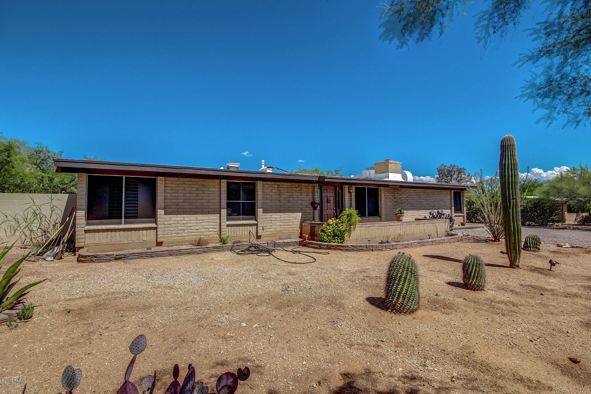 Rancho Sierra  (1-100) - Residential