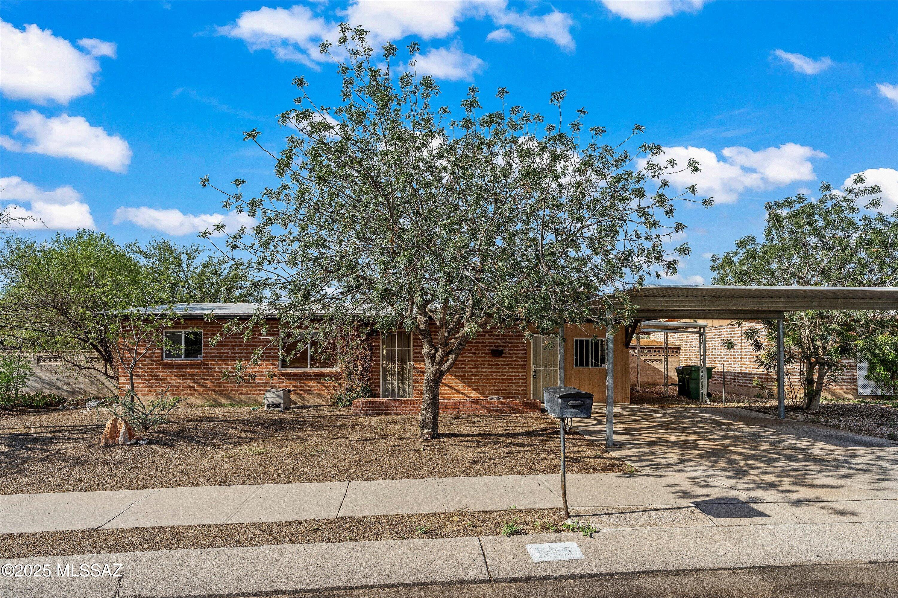 Northmanor - Residential