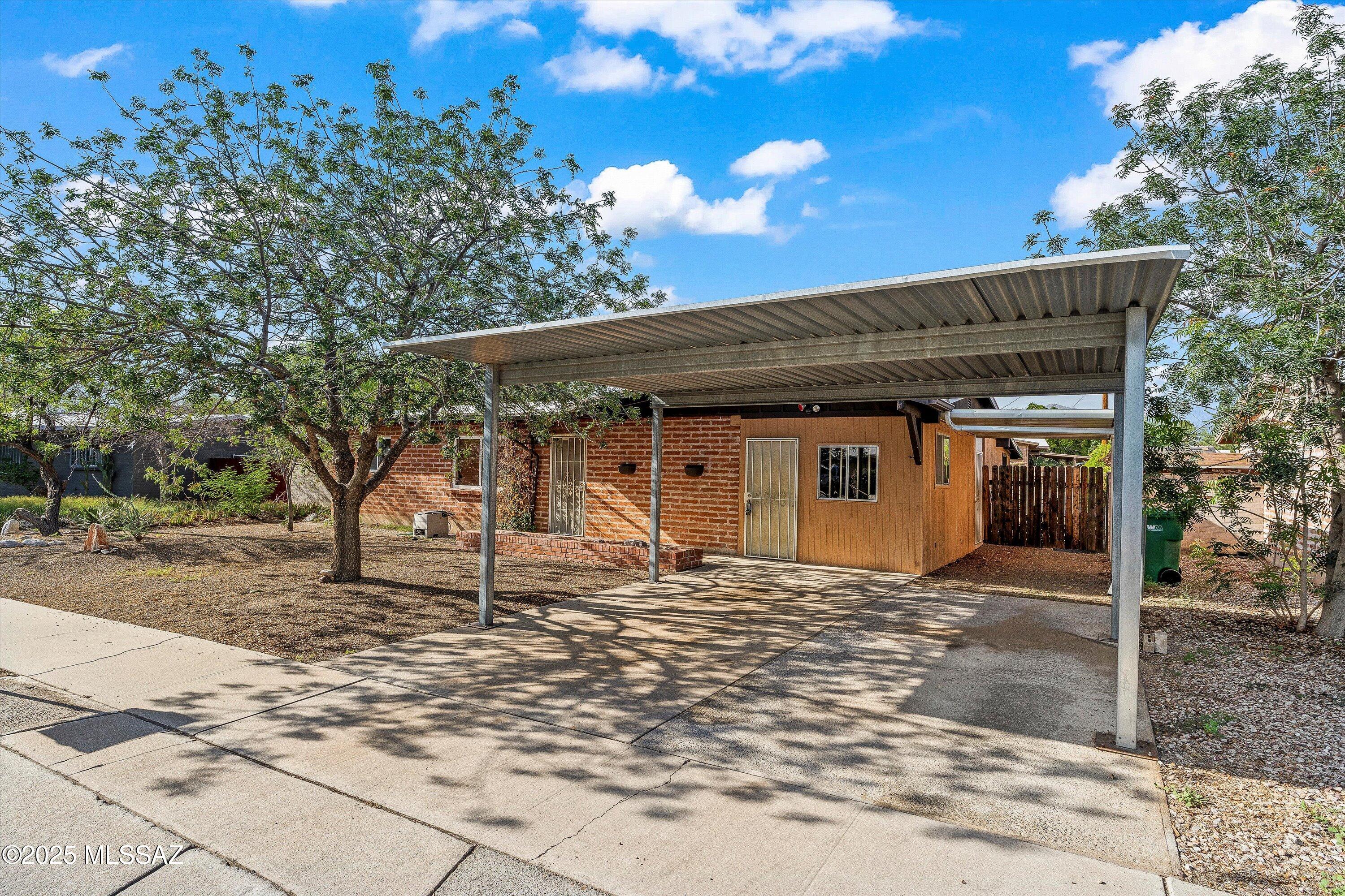 Northmanor - Residential