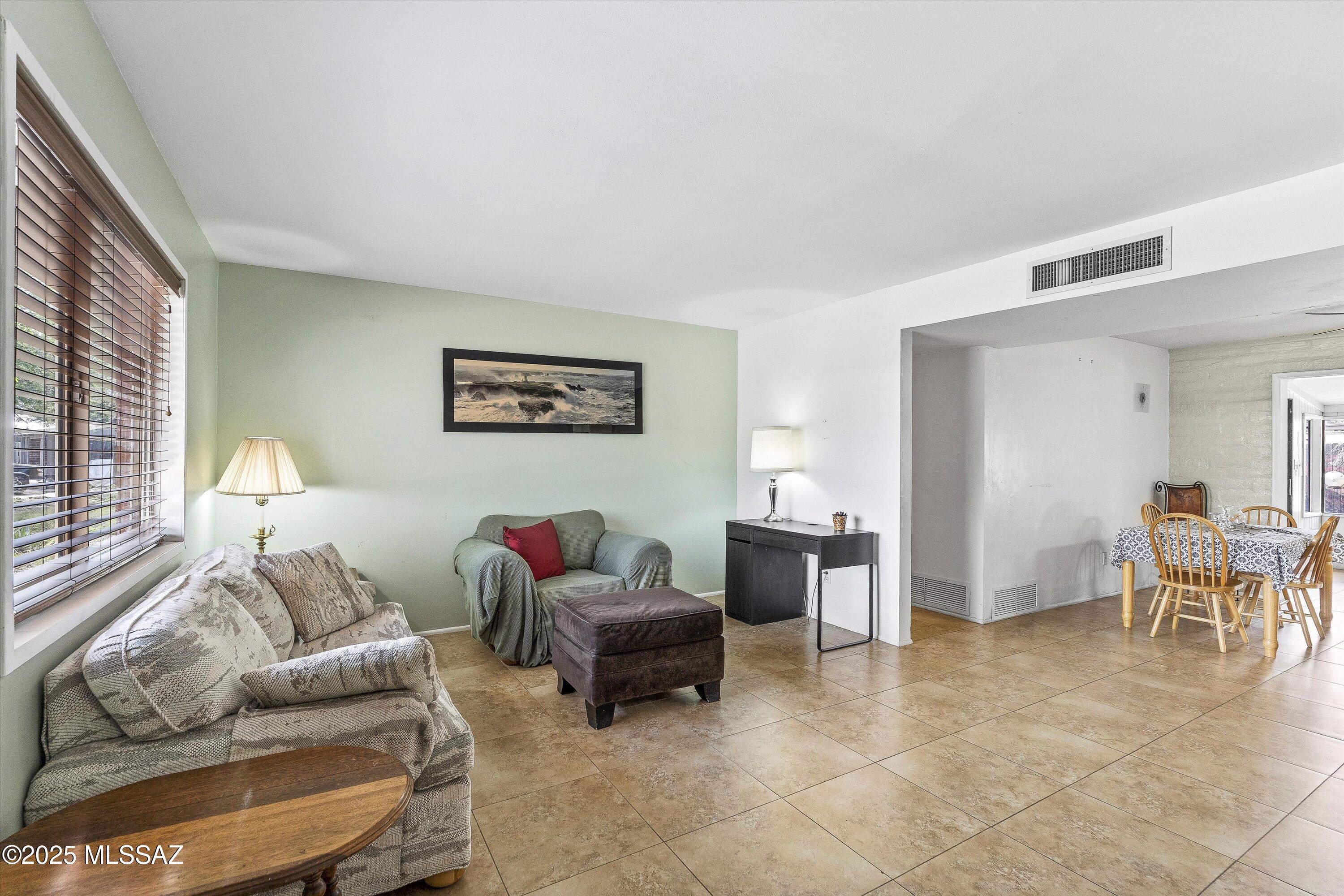 Northmanor - Residential