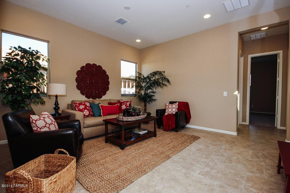 Golden Barrel Place At Dove Mountain SQ20141710079 - Residential