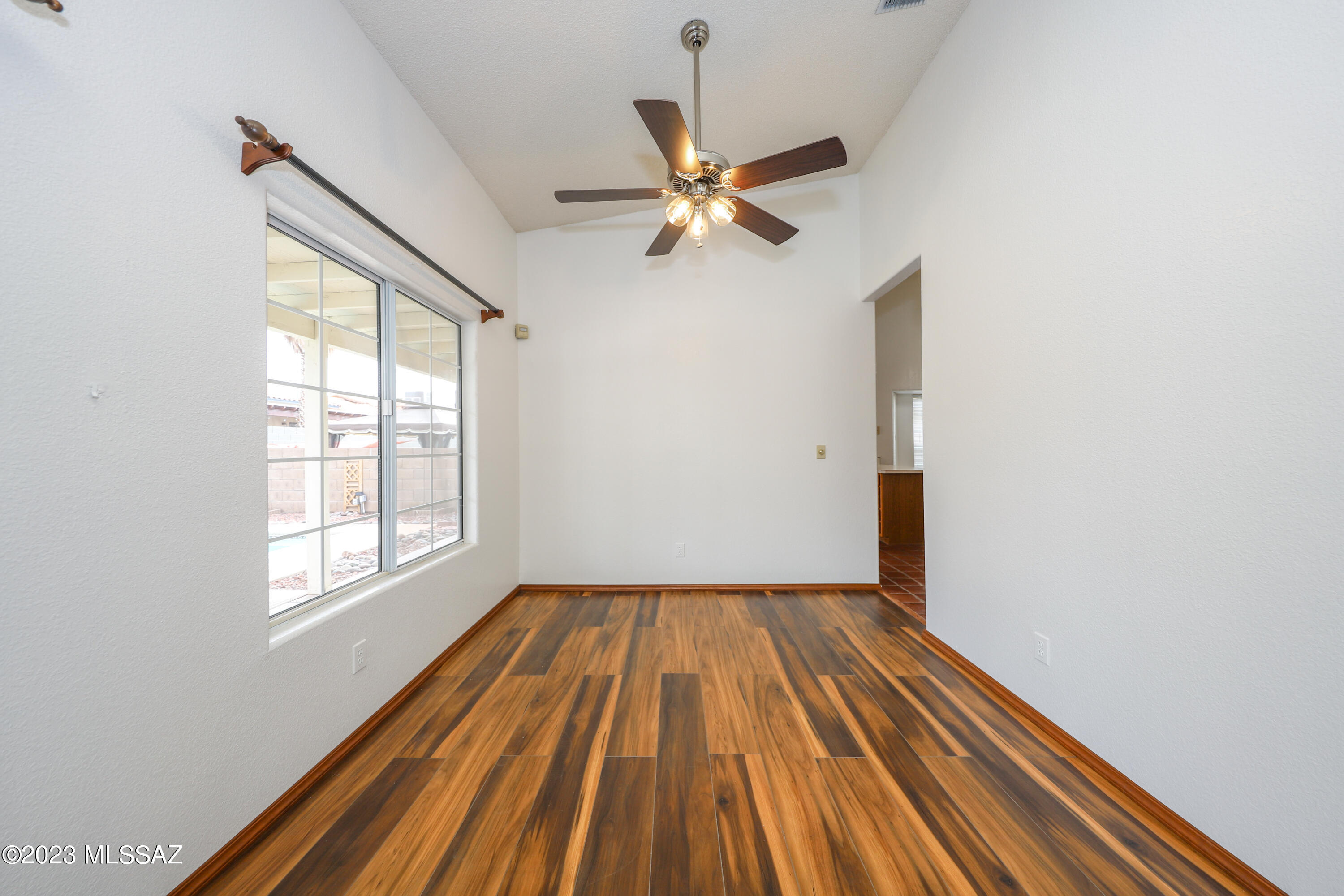 Linda Vista Estates(1-563) - Residential Lease