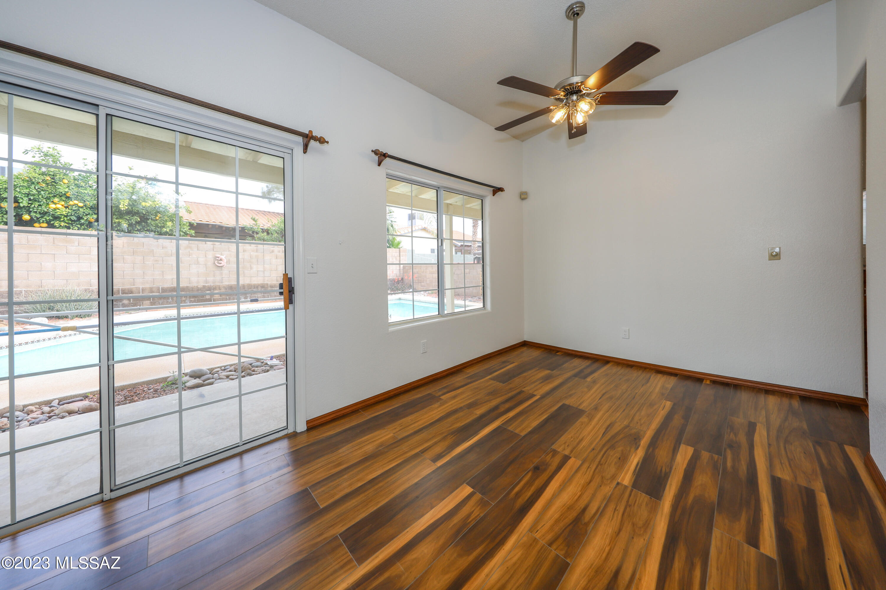 Linda Vista Estates(1-563) - Residential Lease