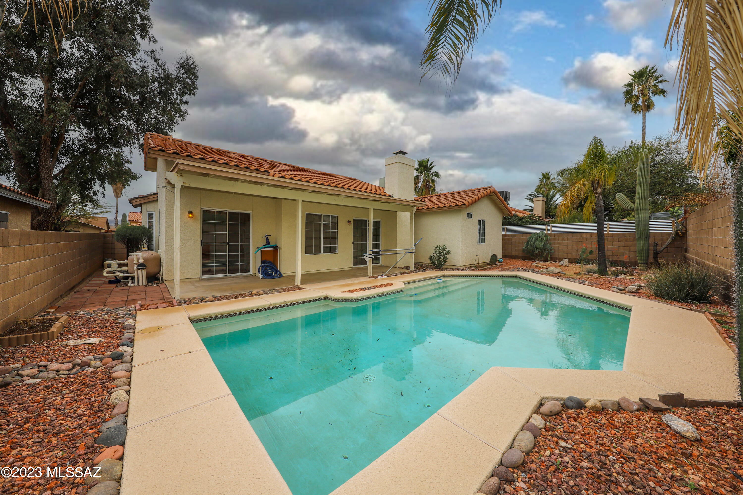 Linda Vista Estates(1-563) - Residential Lease
