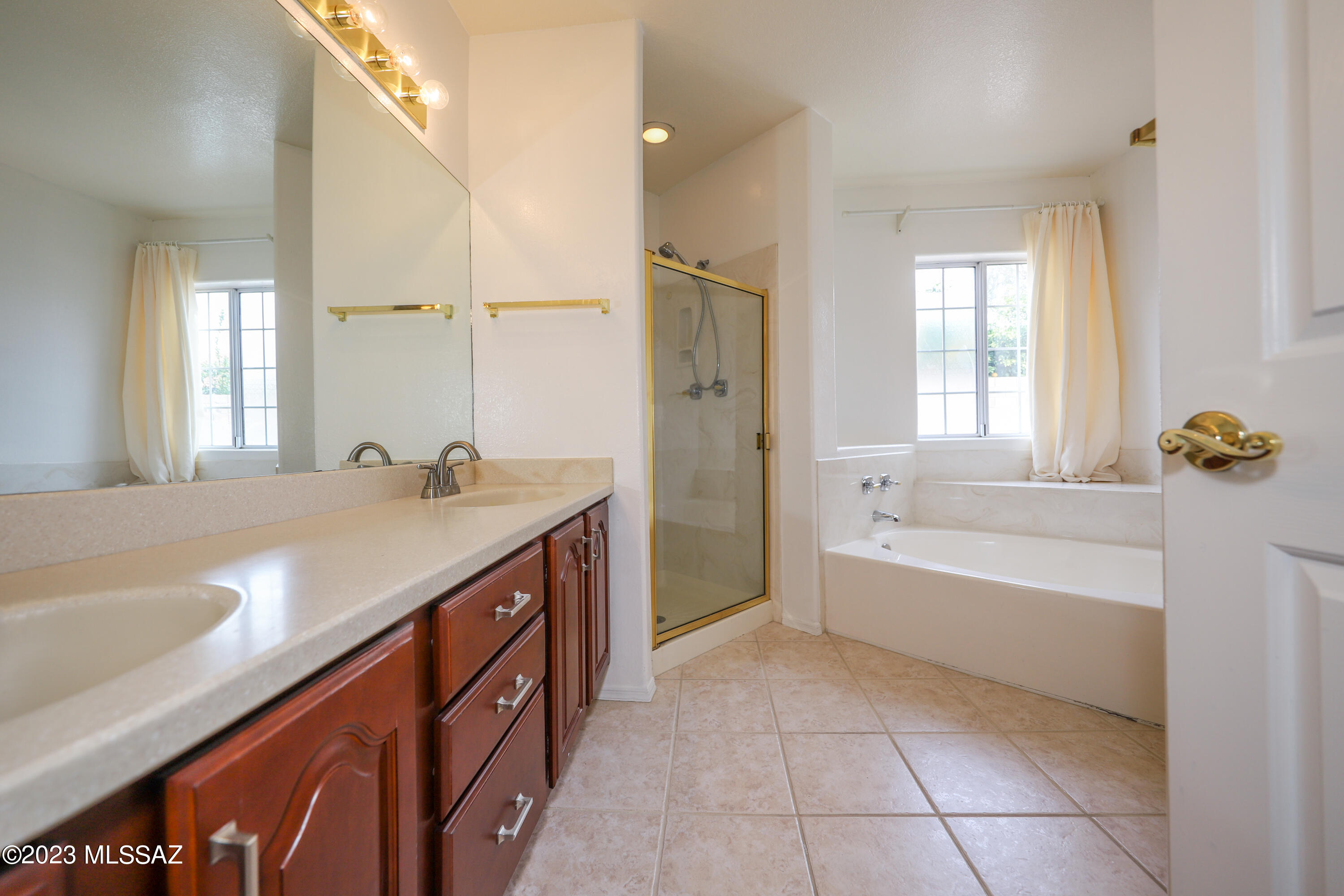 Linda Vista Estates(1-563) - Residential Lease