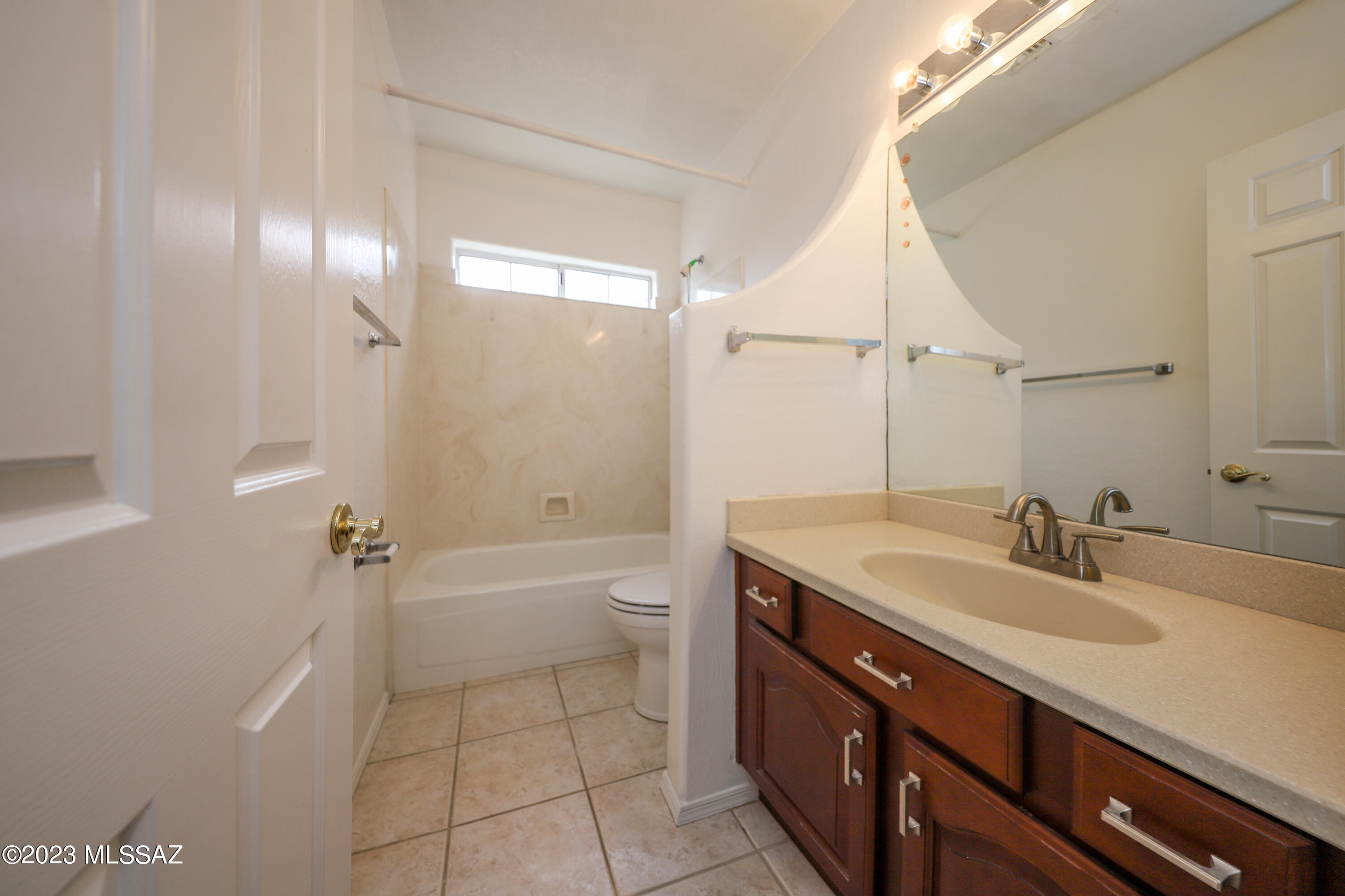 Linda Vista Estates(1-563) - Residential Lease