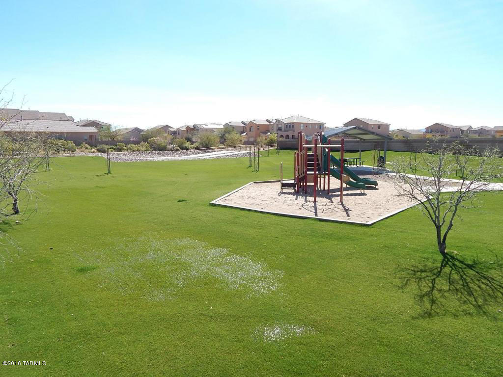 Vista Del Lago - Residential