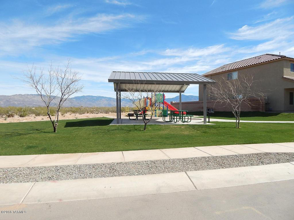 Vista Del Lago - Residential