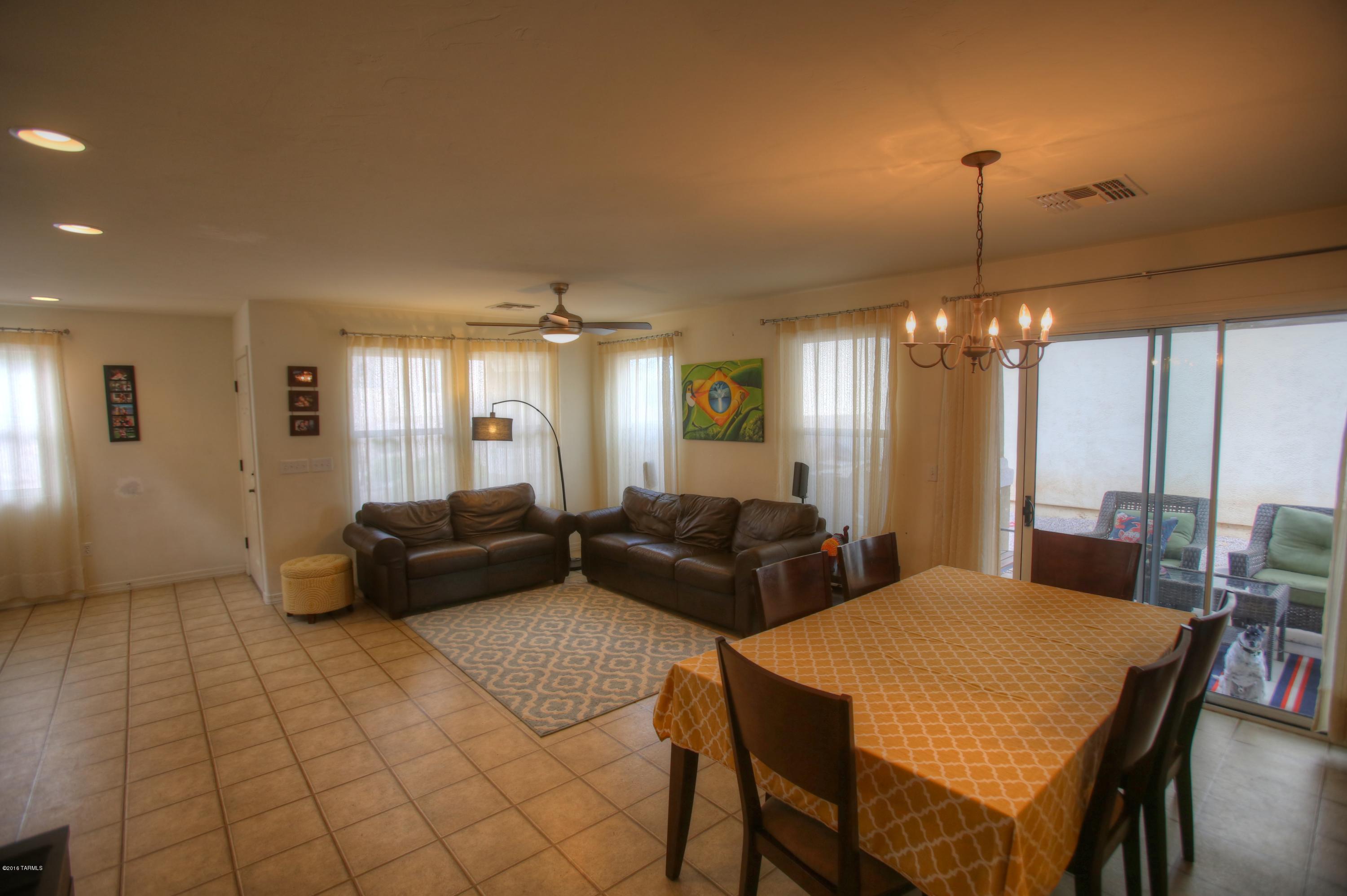 Presidio Del Cielo (1-425) - Residential Lease