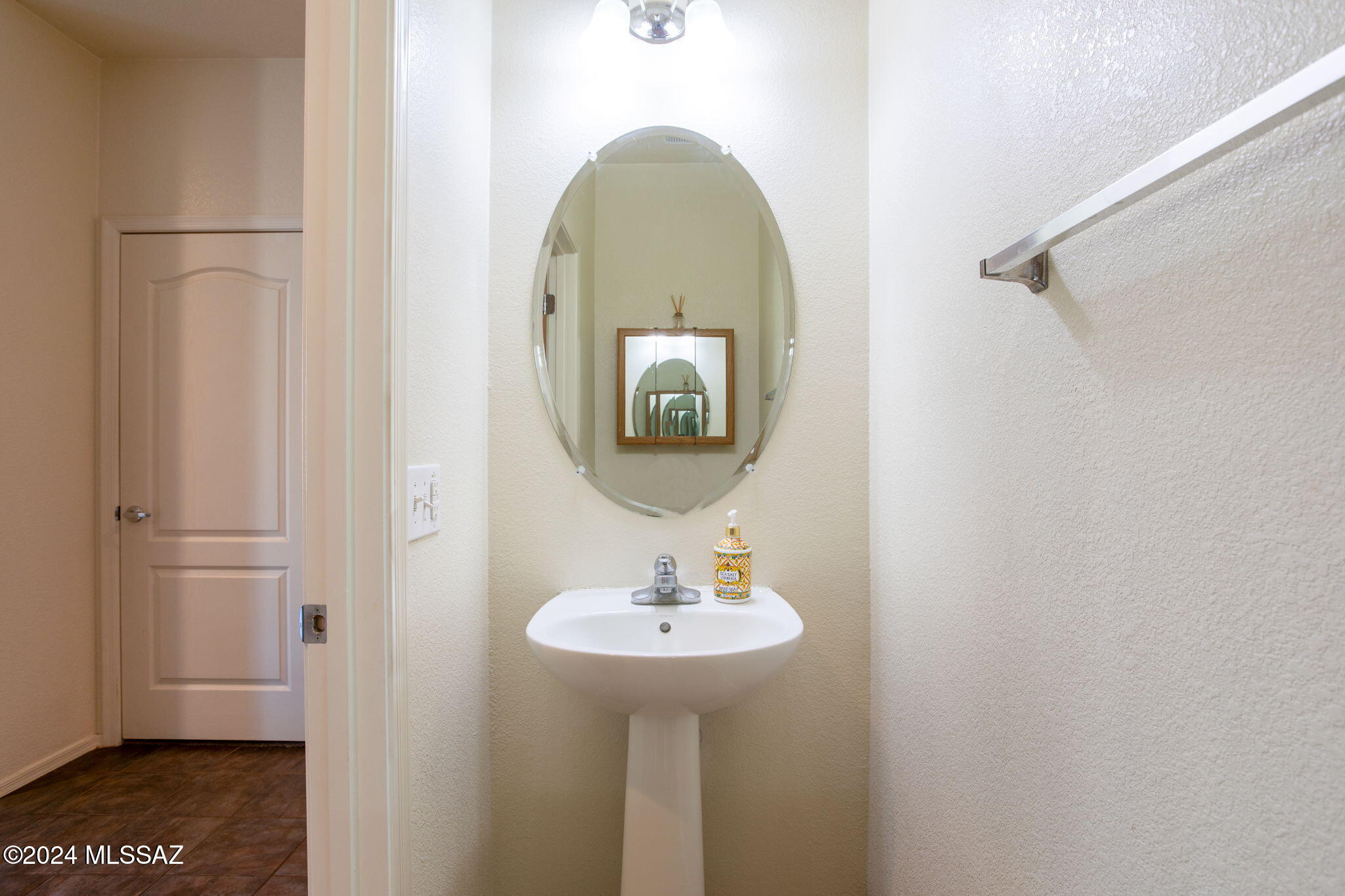 Mariposa Trail - Residential