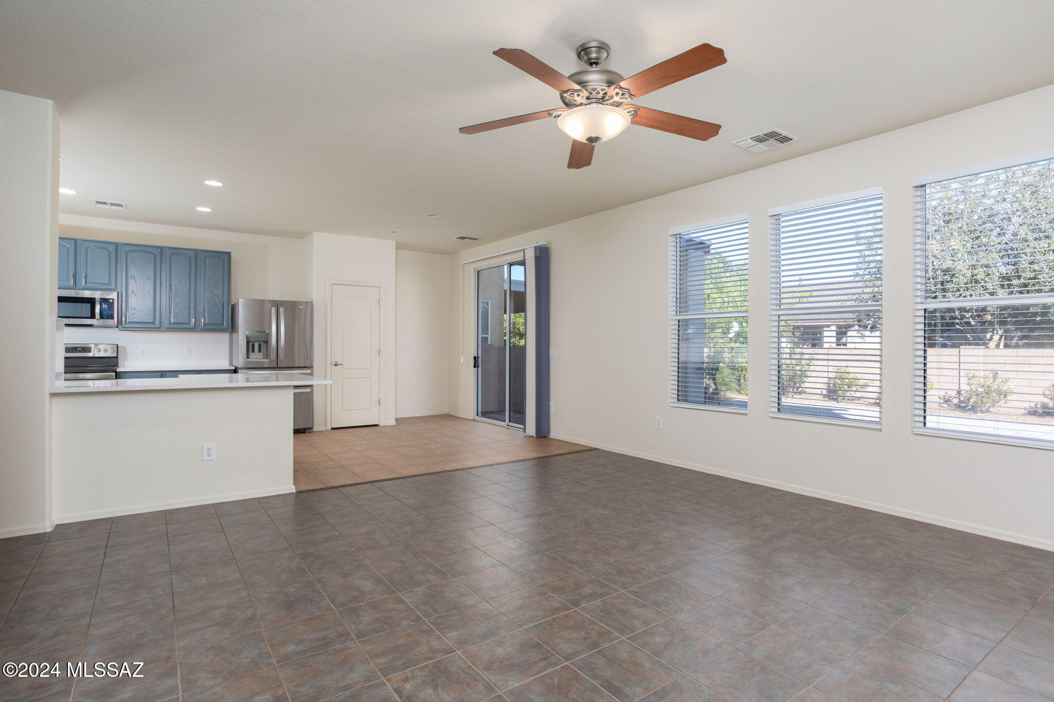 Mariposa Trail - Residential