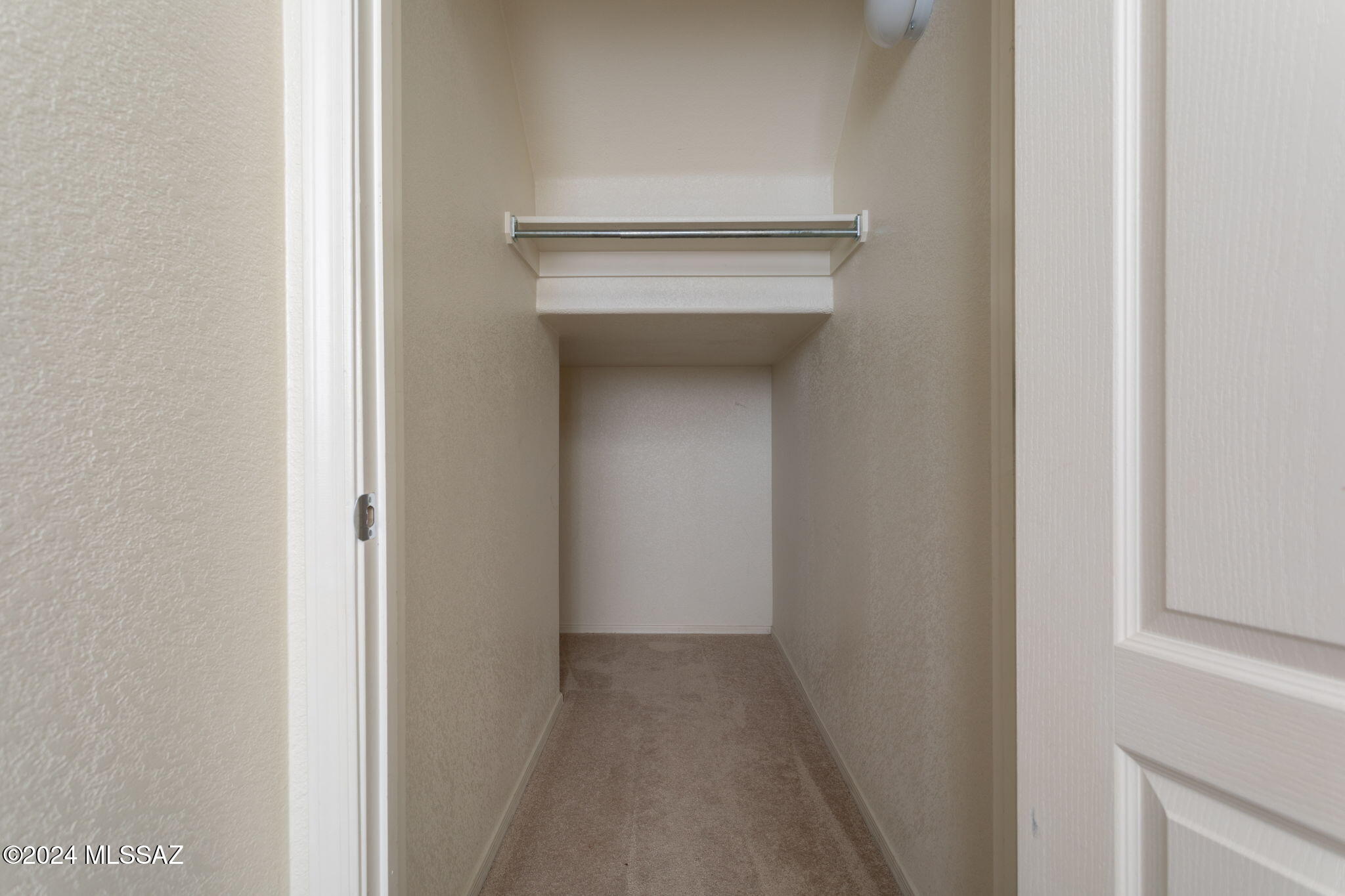Mariposa Trail - Residential