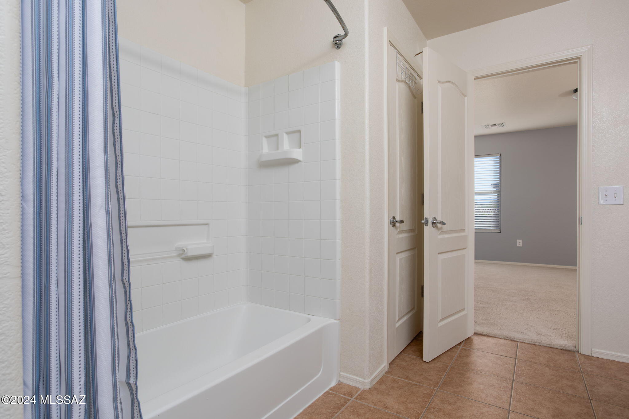 Mariposa Trail - Residential