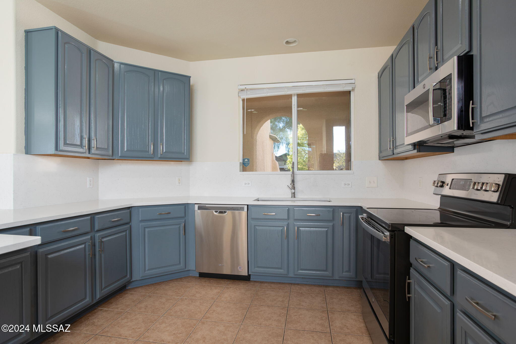 Mariposa Trail - Residential