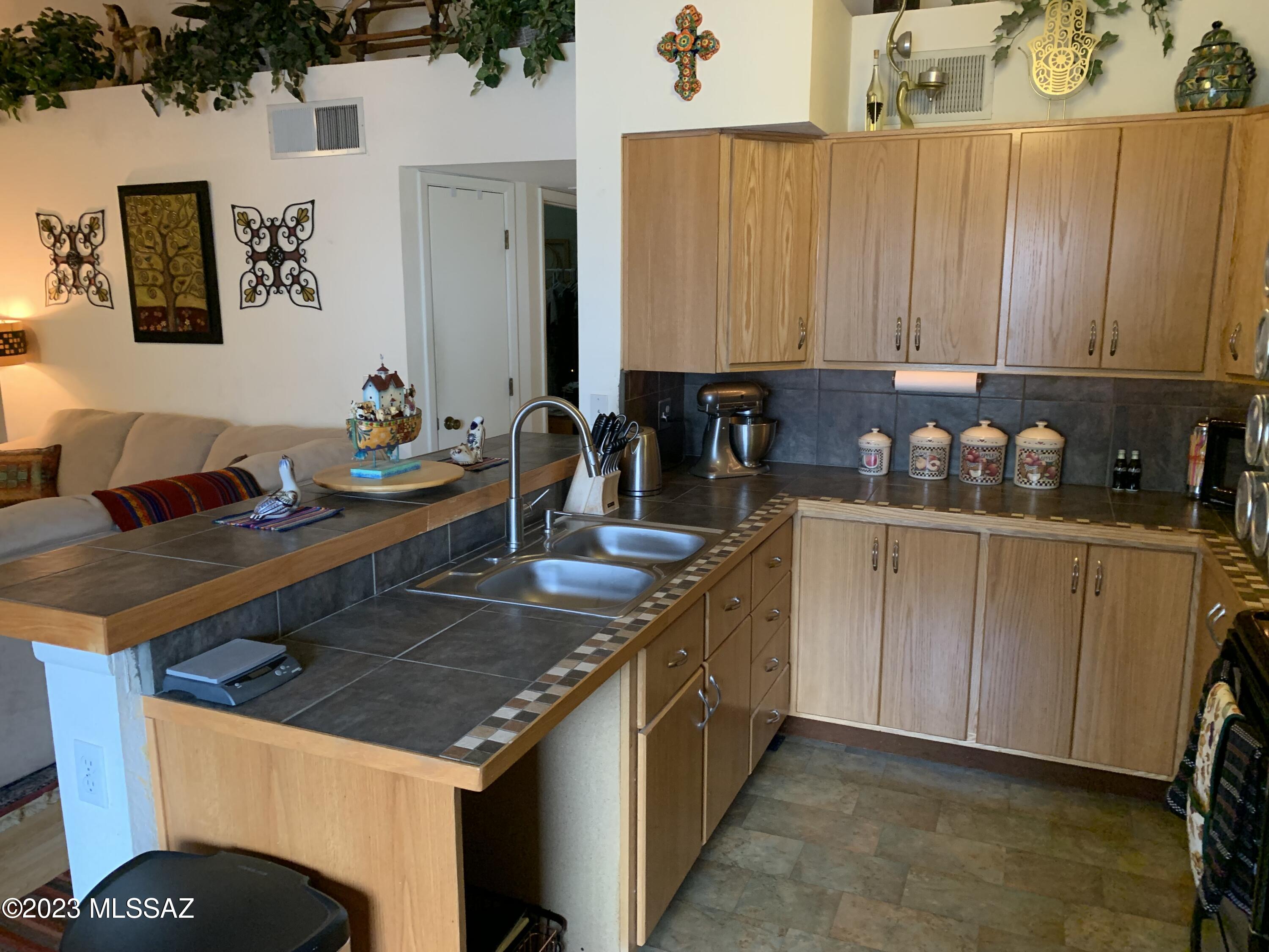 Village At Midvale Park Condos - Residential