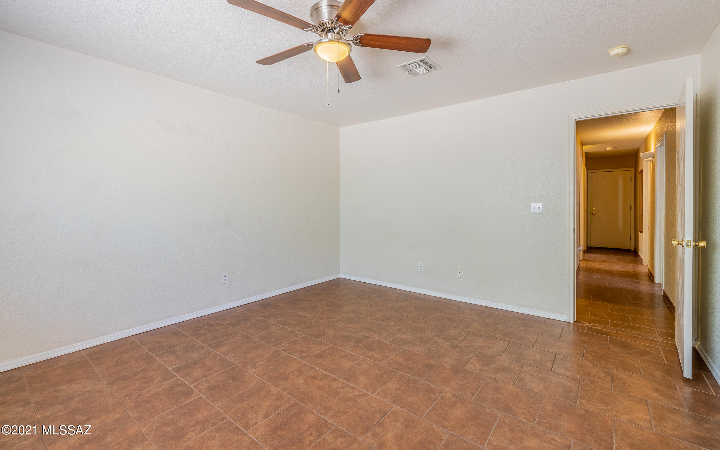 Kennedy Park Hills (1-100) - Residential