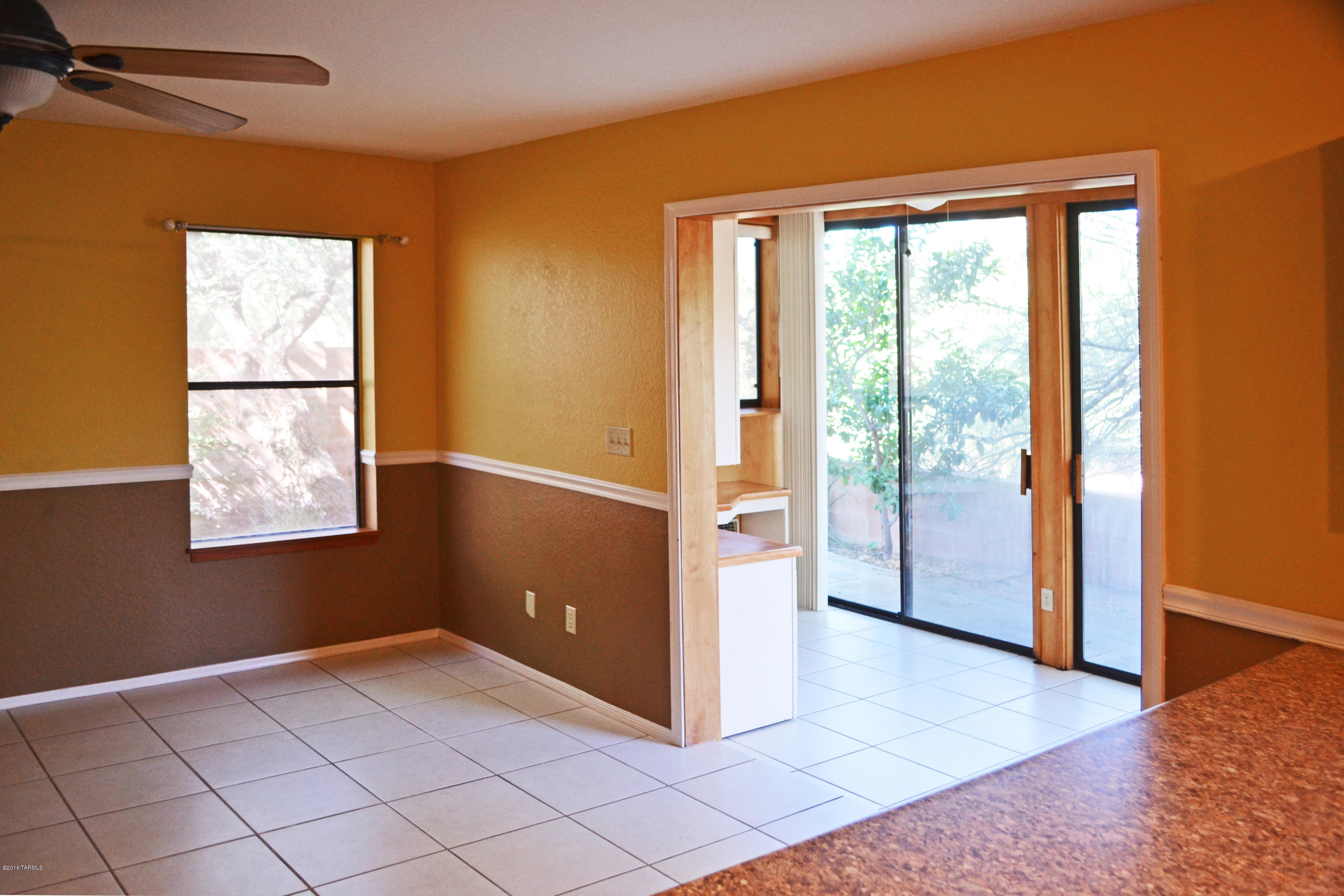 Country Club(1-221) - Residential