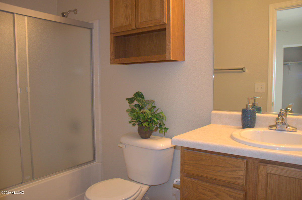 Tierra Vista Phase I (99-285,299-309,372-383) - Residential