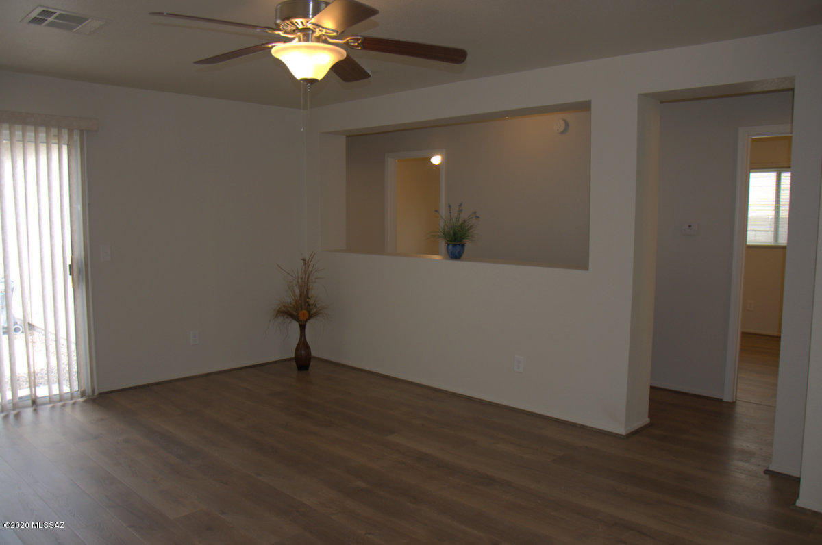 Tierra Vista Phase I (99-285,299-309,372-383) - Residential