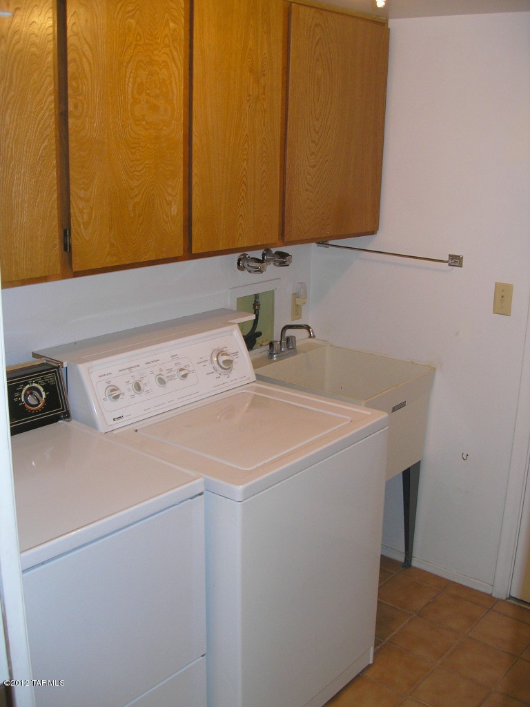 Dorado Cc Est Th - Residential Lease