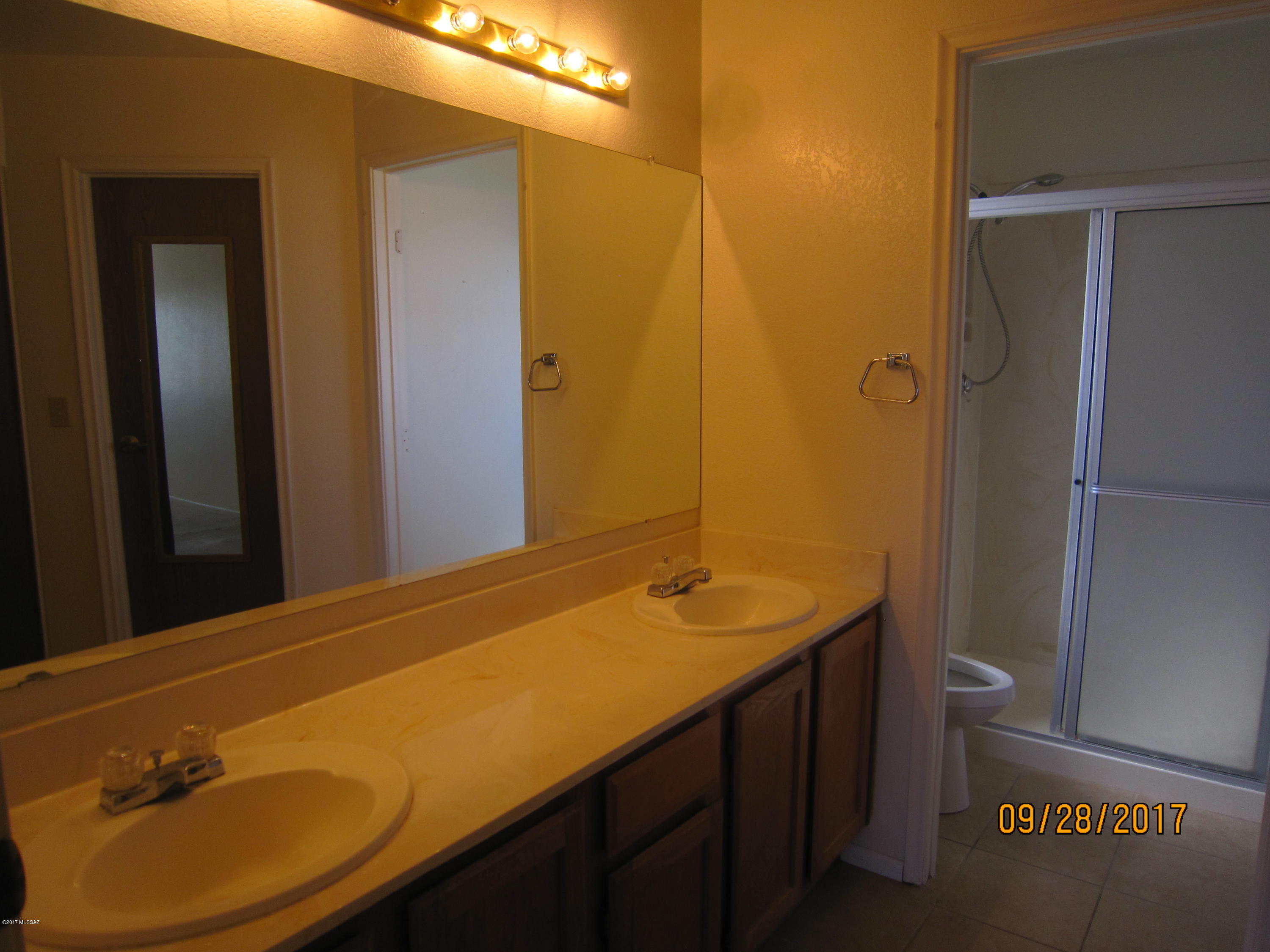 East Point Estates II (1-108) - Residential Lease