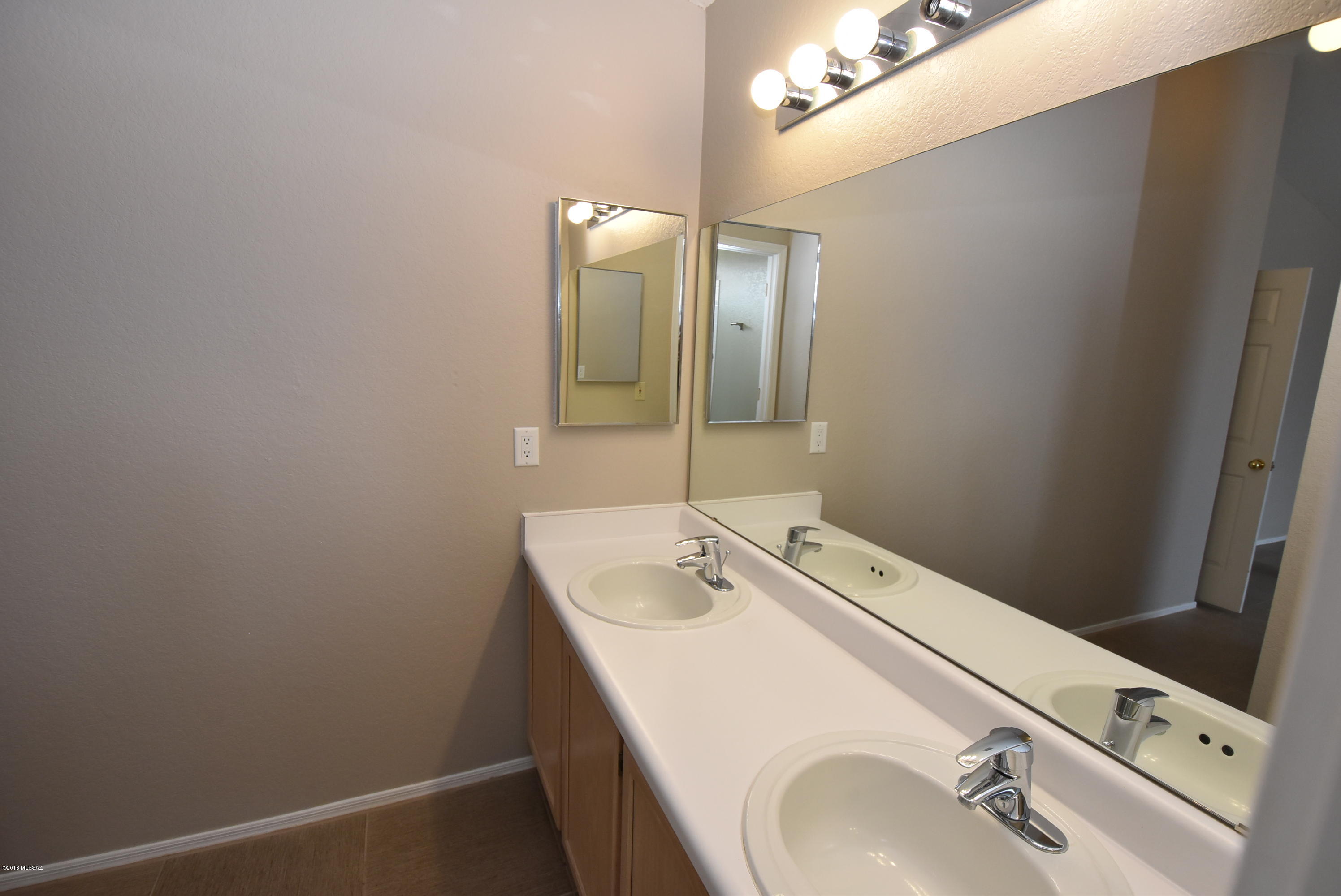 North Ranch (545-688) - Residential Lease
