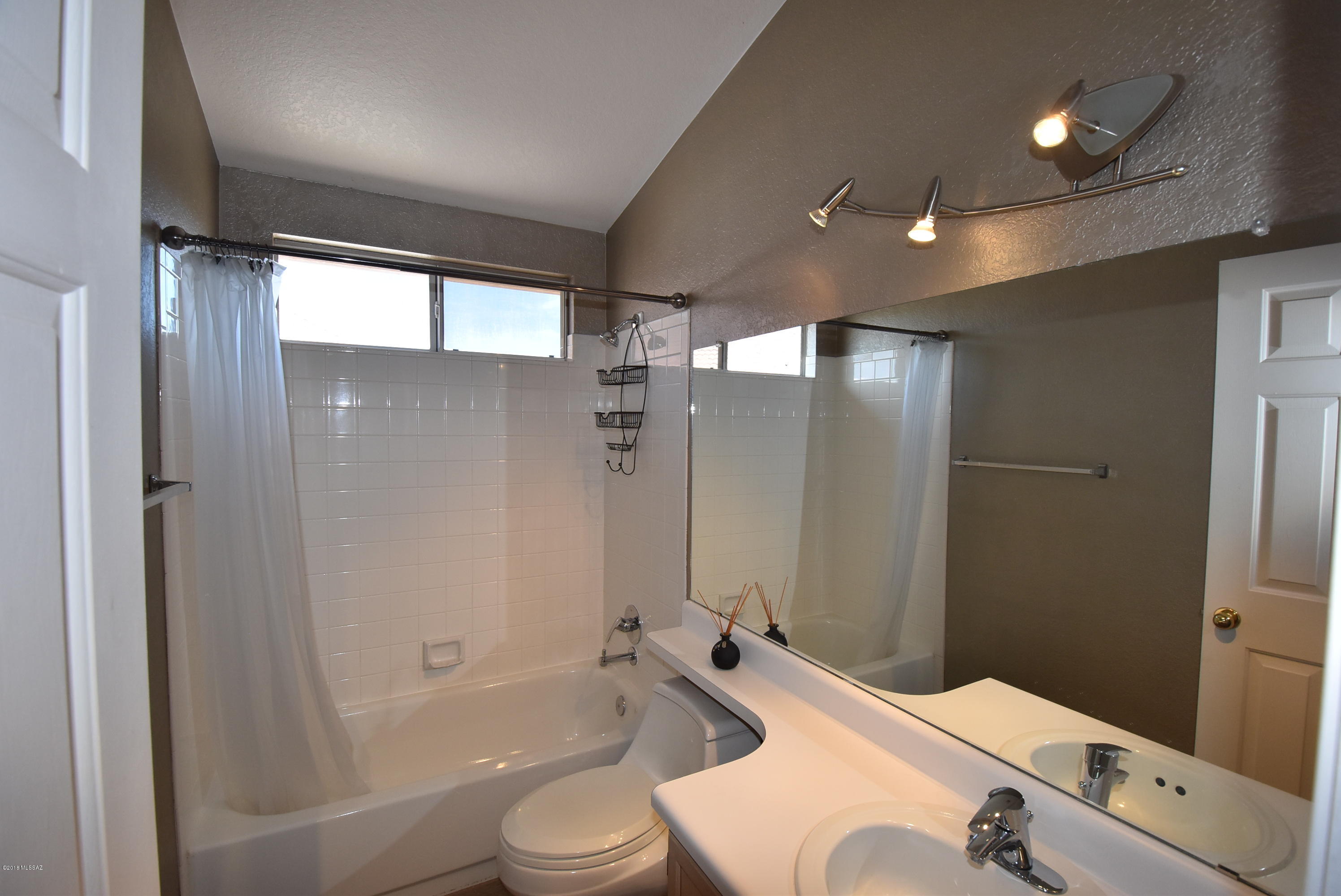 North Ranch (545-688) - Residential Lease