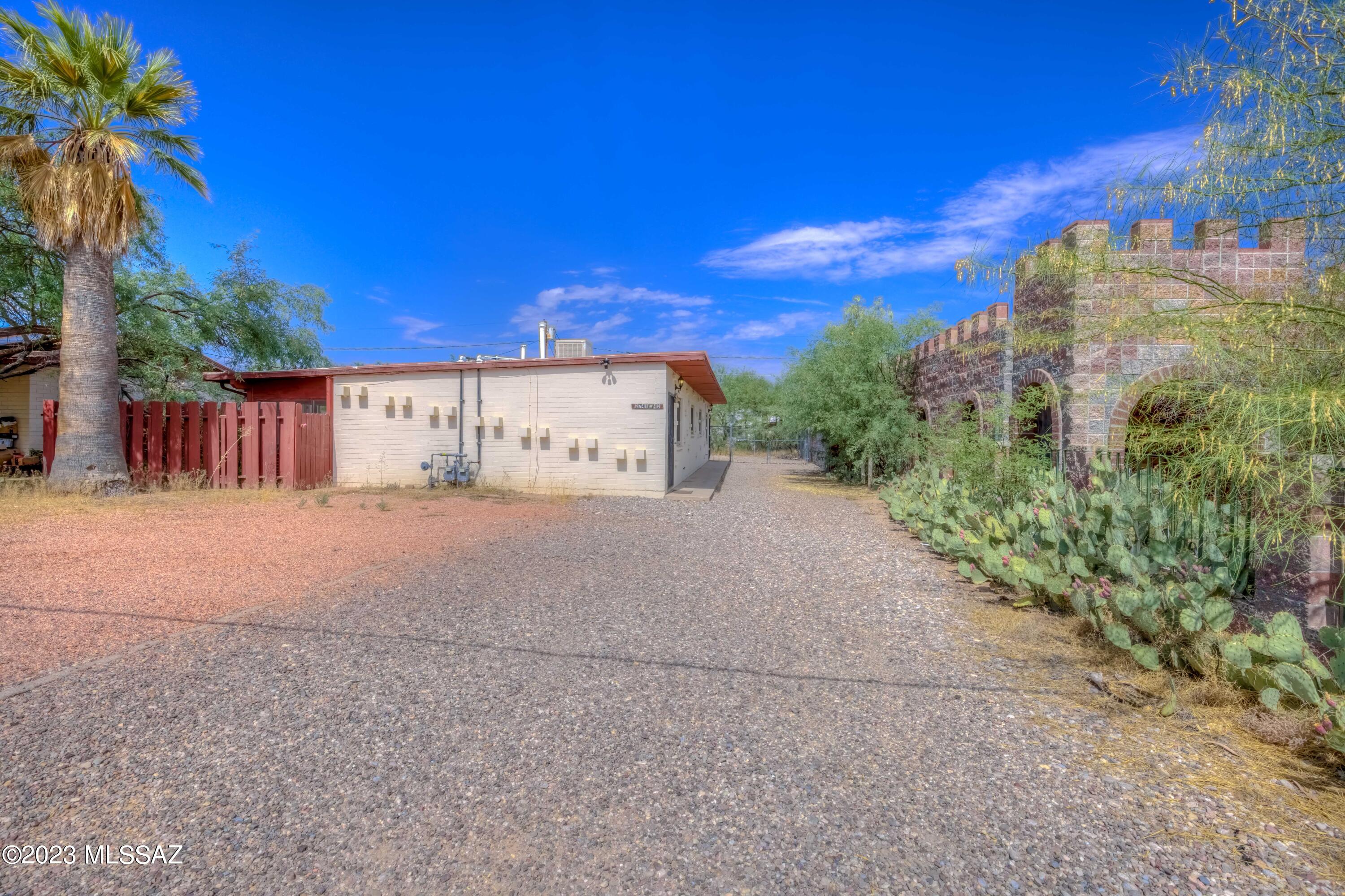 Catalina Farms - Residential Income