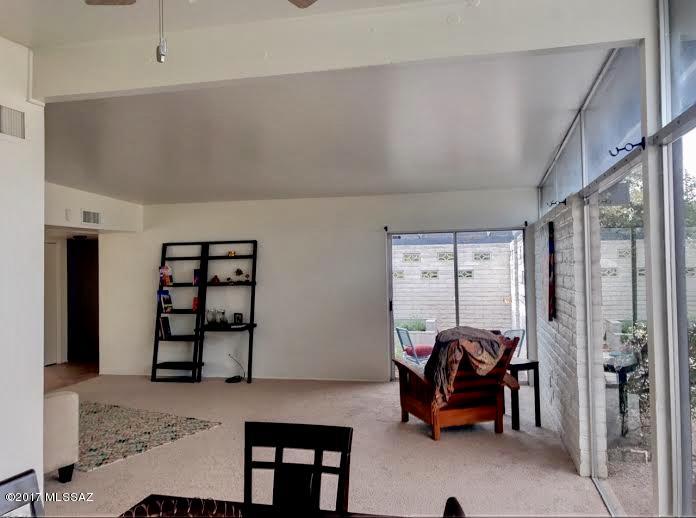 Windsor Park (1-55) - Residential