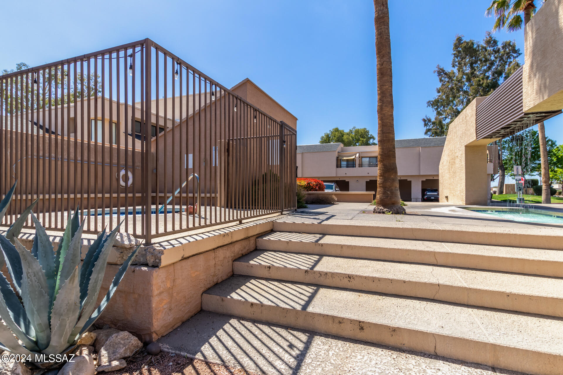 Coronado Place Condominiums II (Units 37-158) - Residential