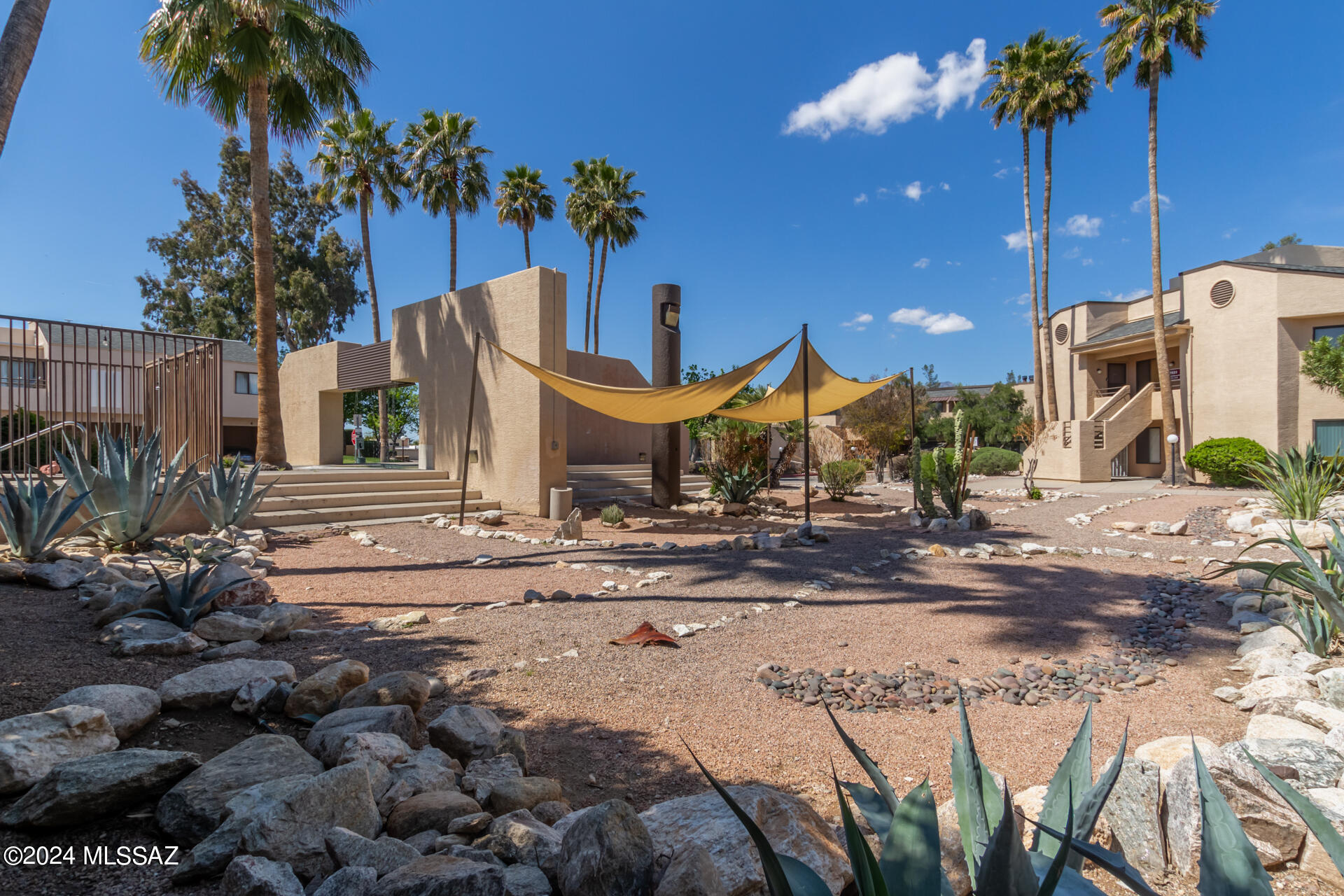 Coronado Place Condominiums II (Units 37-158) - Residential