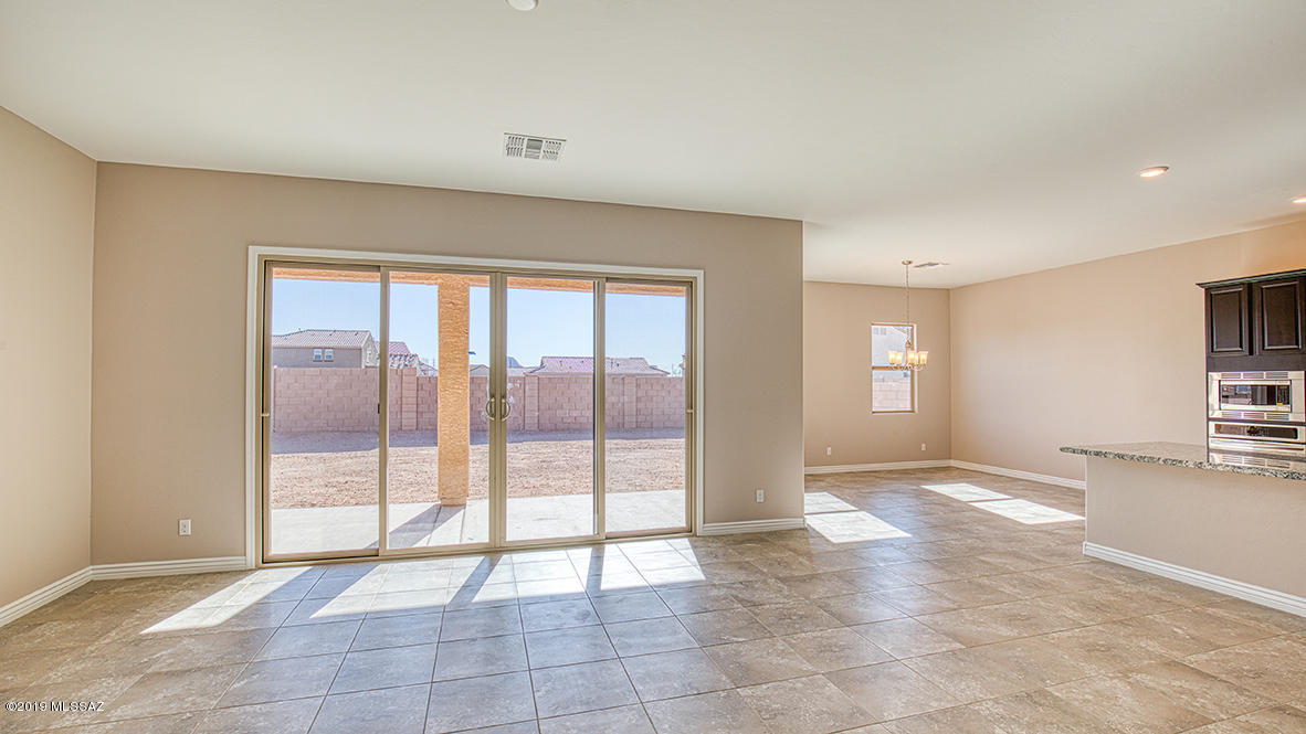 Saguaro Bloom Block 2 - Residential