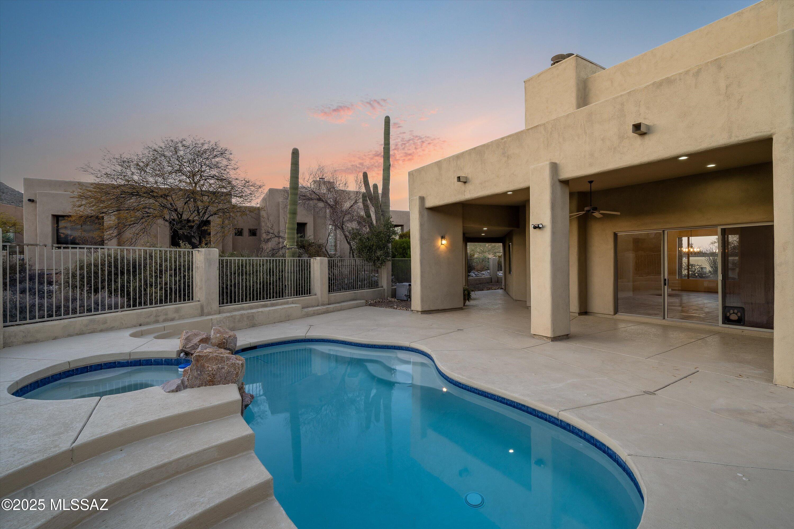 Roadrunner Hills (1-21) - Residential
